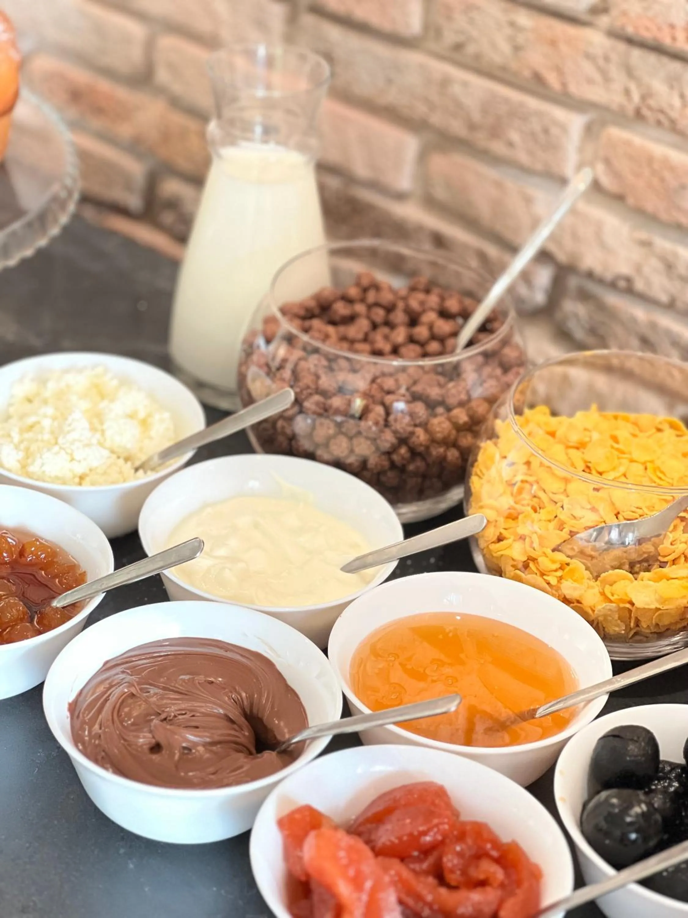 Food and drinks in Hotel Tiflisi Inn