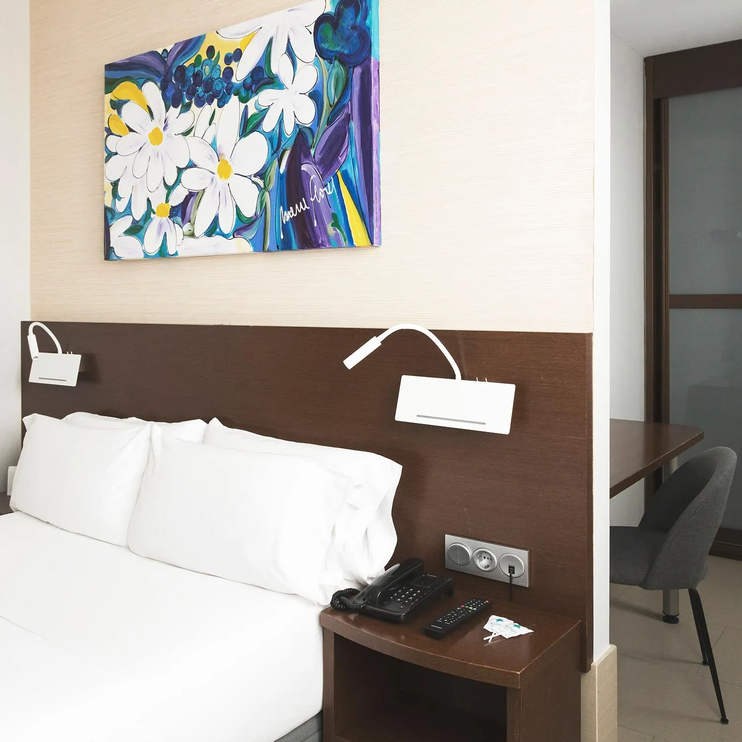 Bedroom, Bed in Hotel & Spa Real Ciudad De Zaragoza