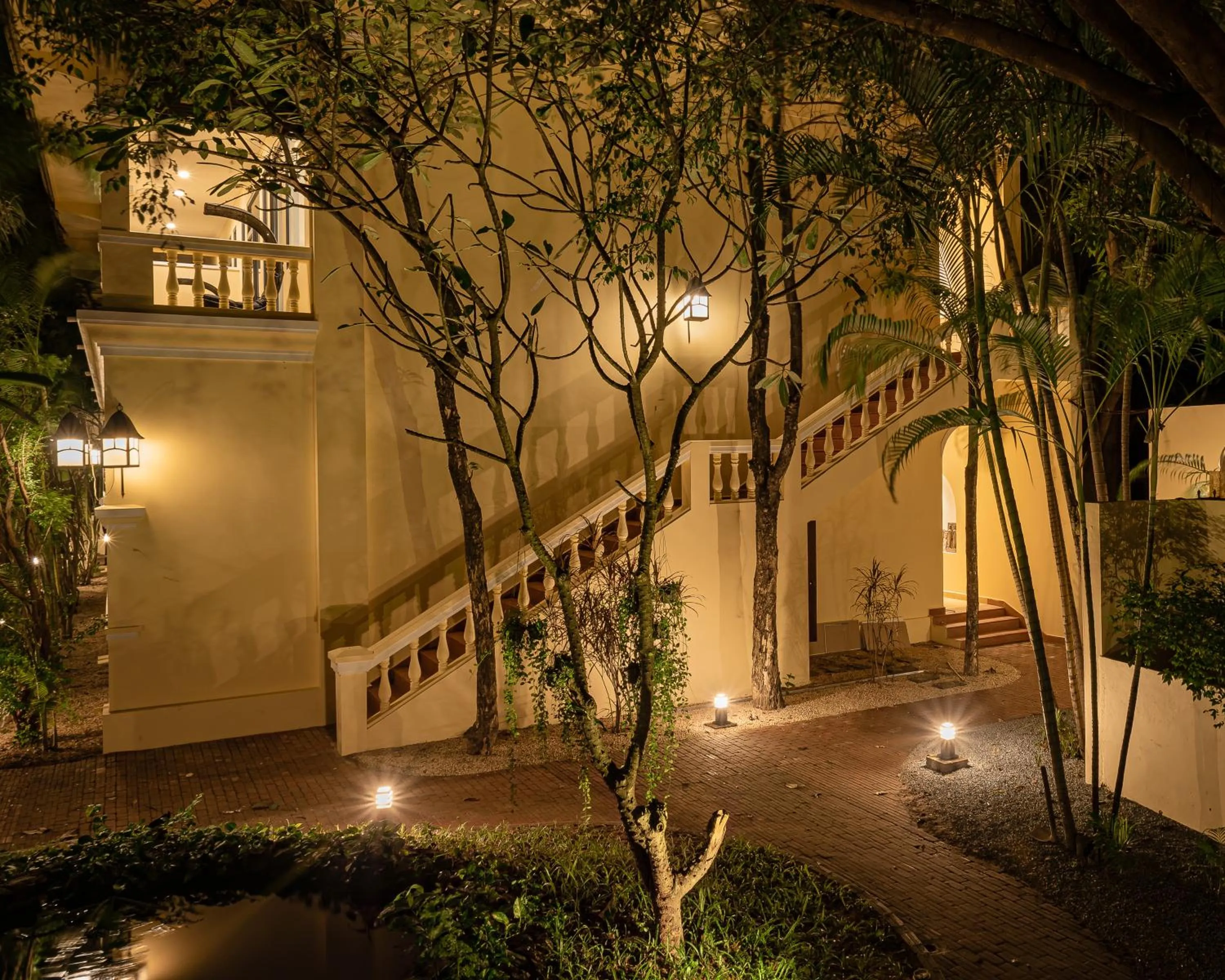 Garden in Pavillon d'Orient Boutique Hotel