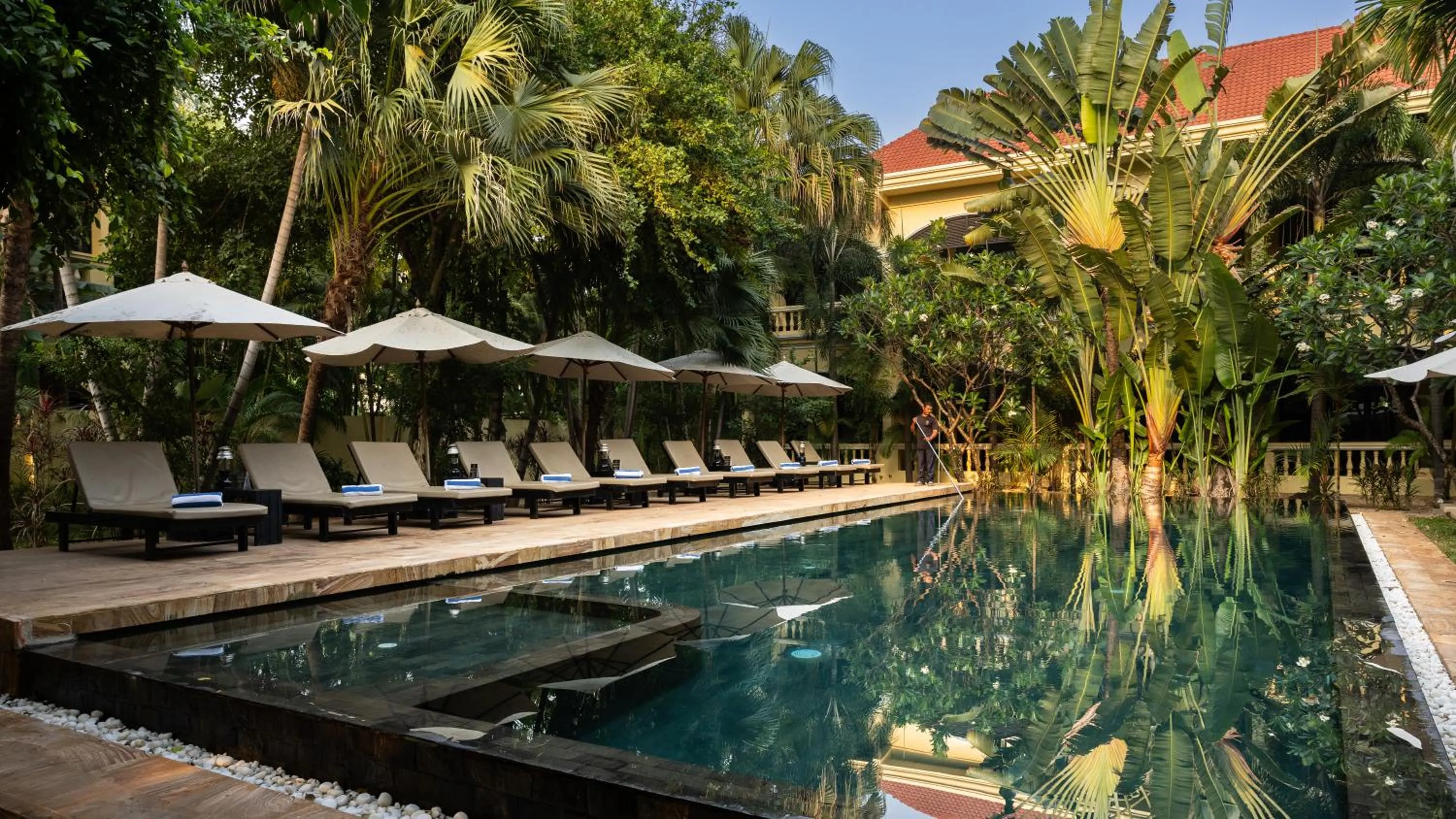 Swimming pool in Pavillon d'Orient Boutique Hotel