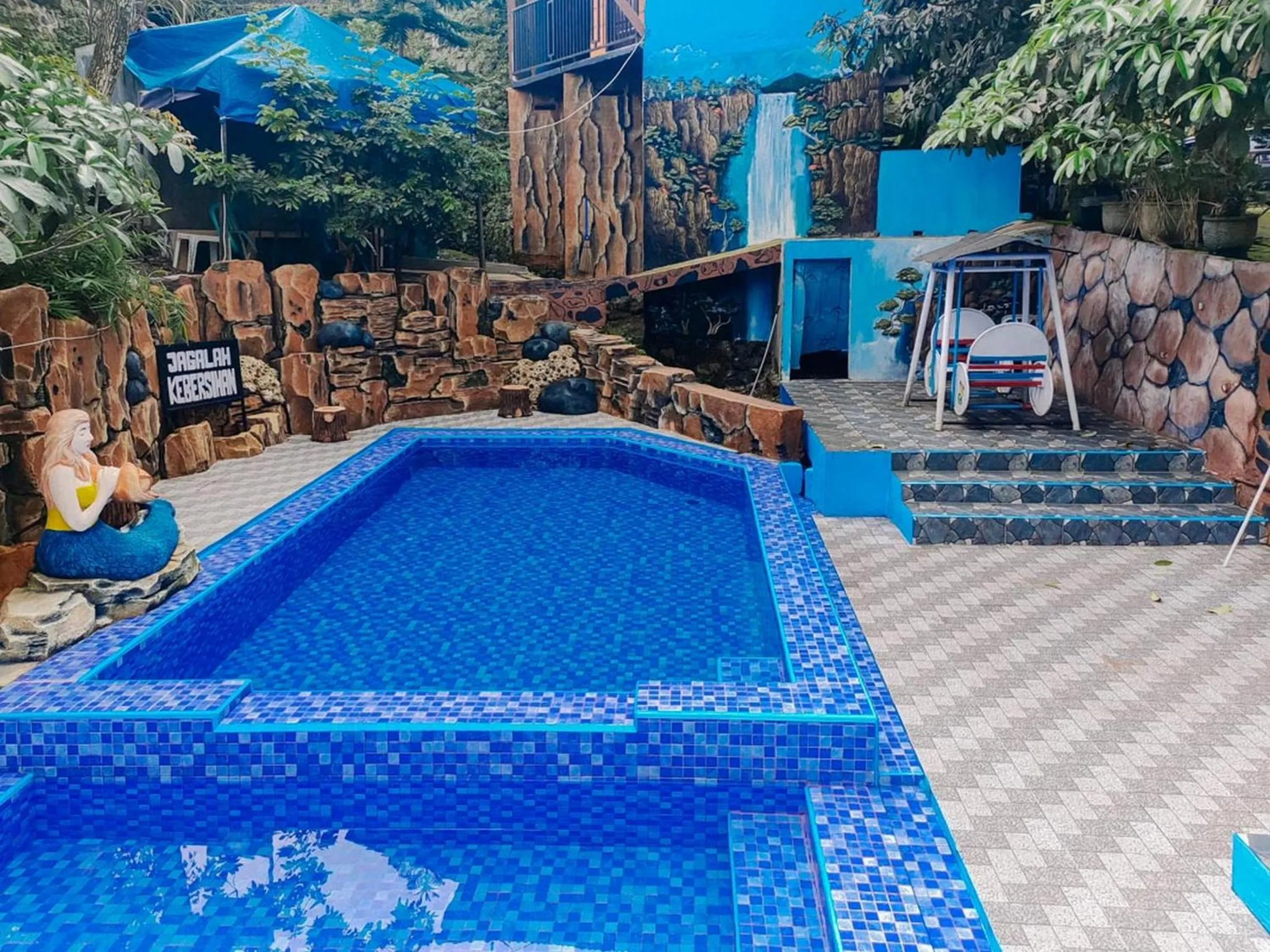 Swimming pool in RedDoorz at Pacet Mojokerto