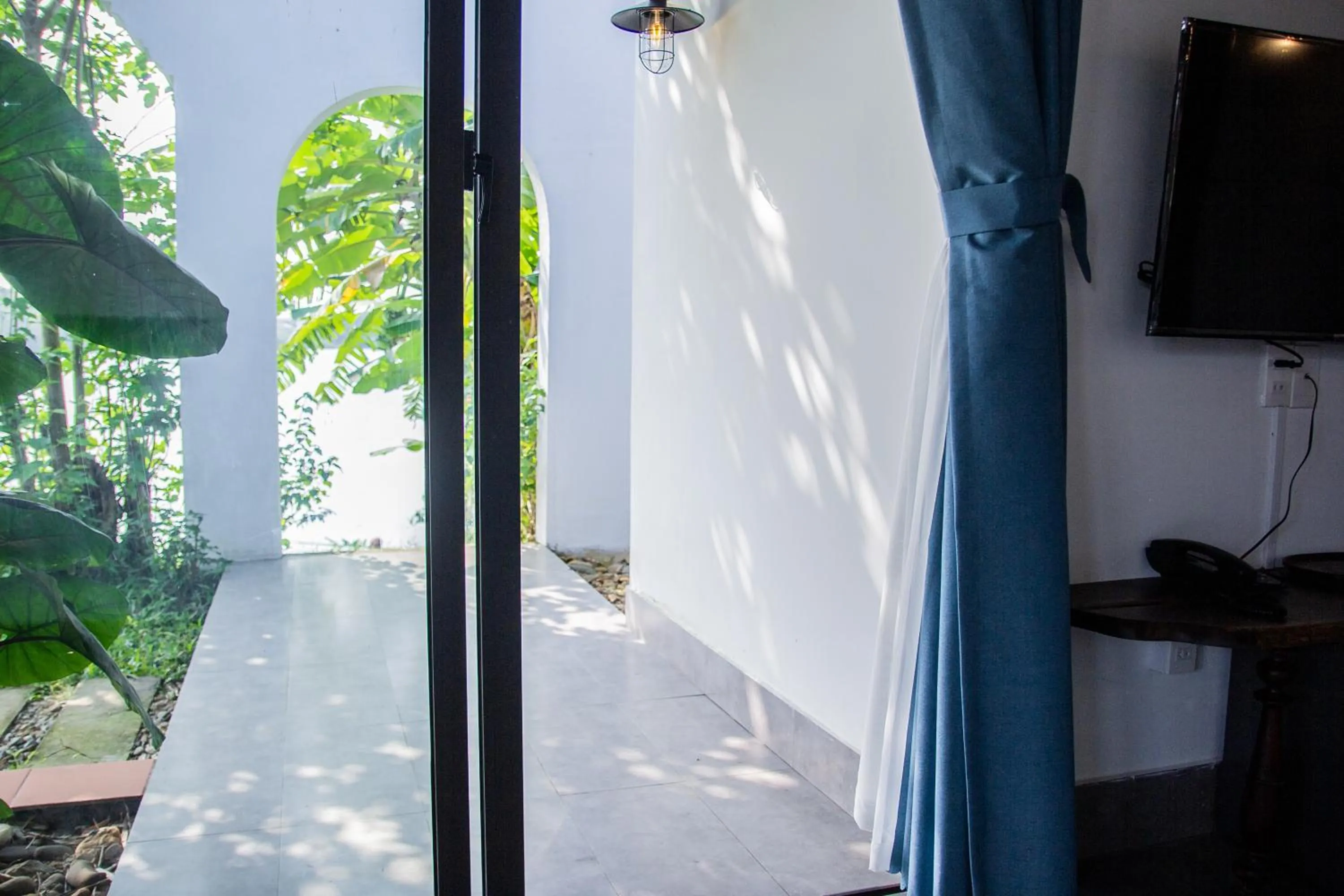 Garden in La Y Riverview