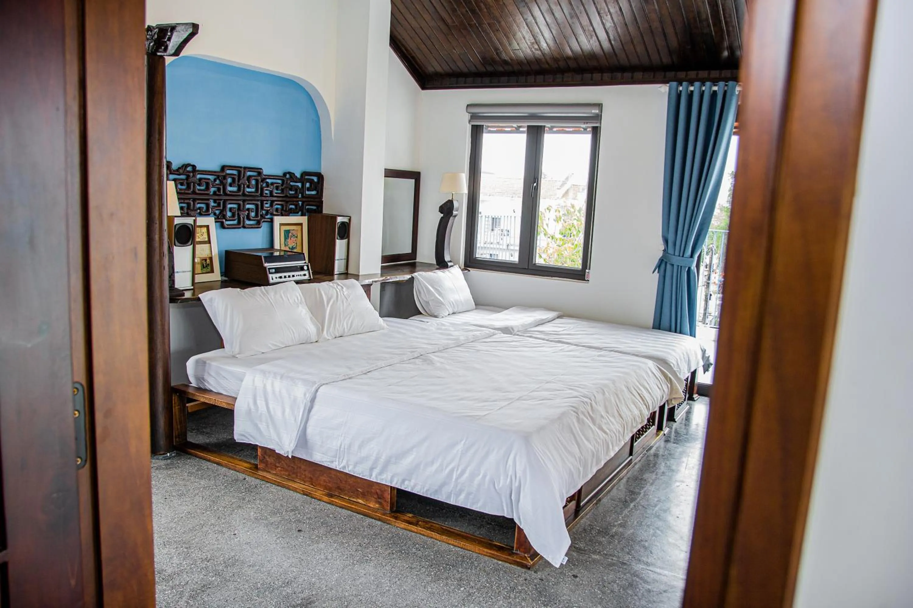 Bed in La Y Riverview