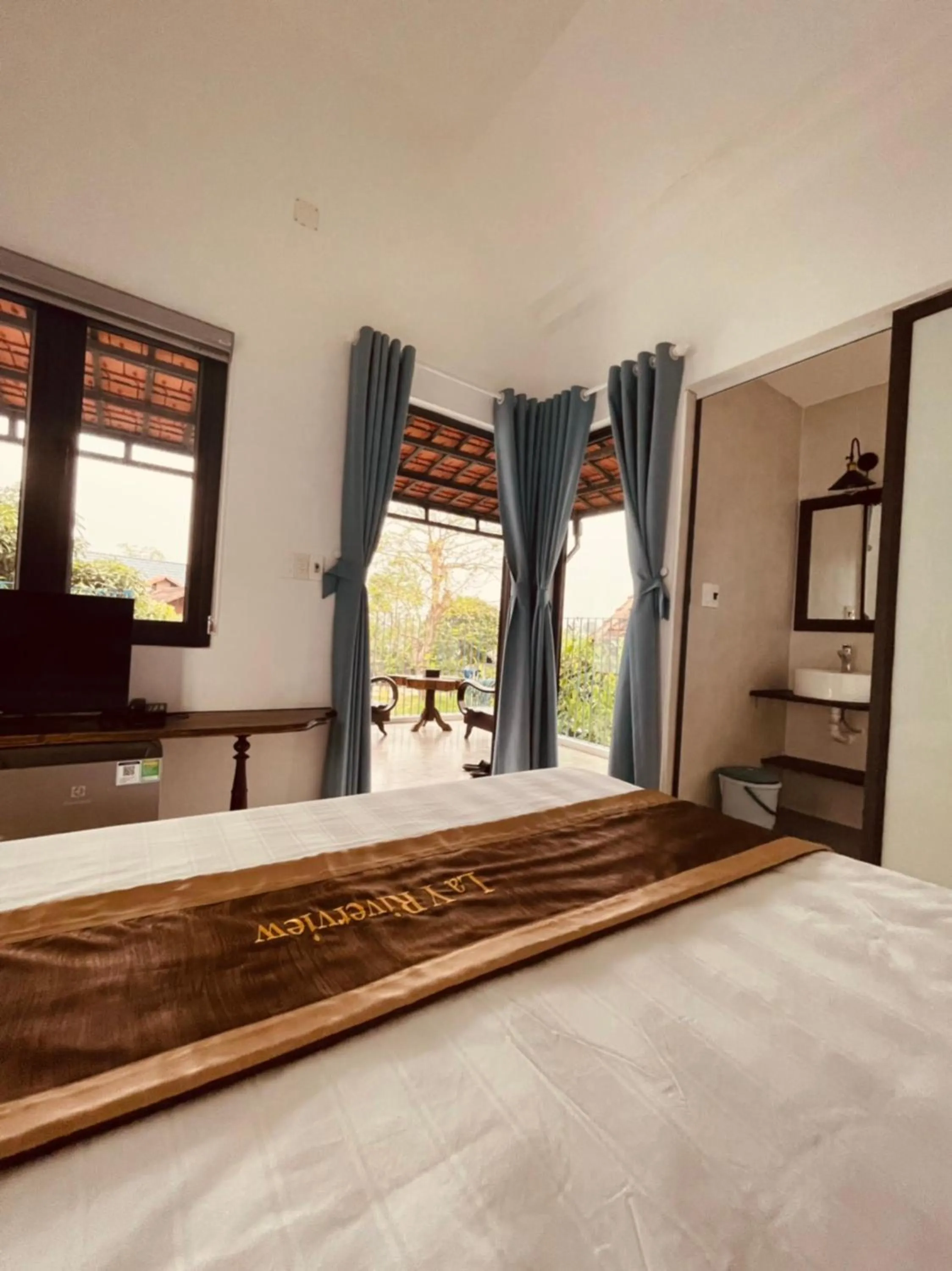 Bed in La Y Riverview