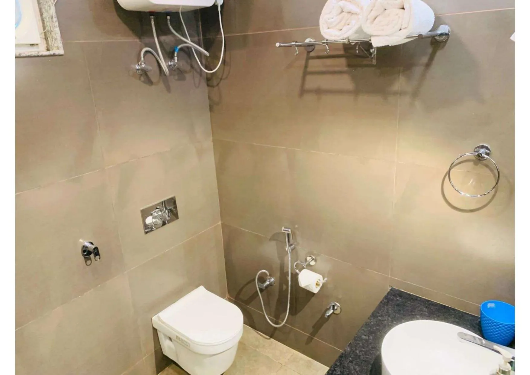 The Aesthetic Hotel & Restaurant