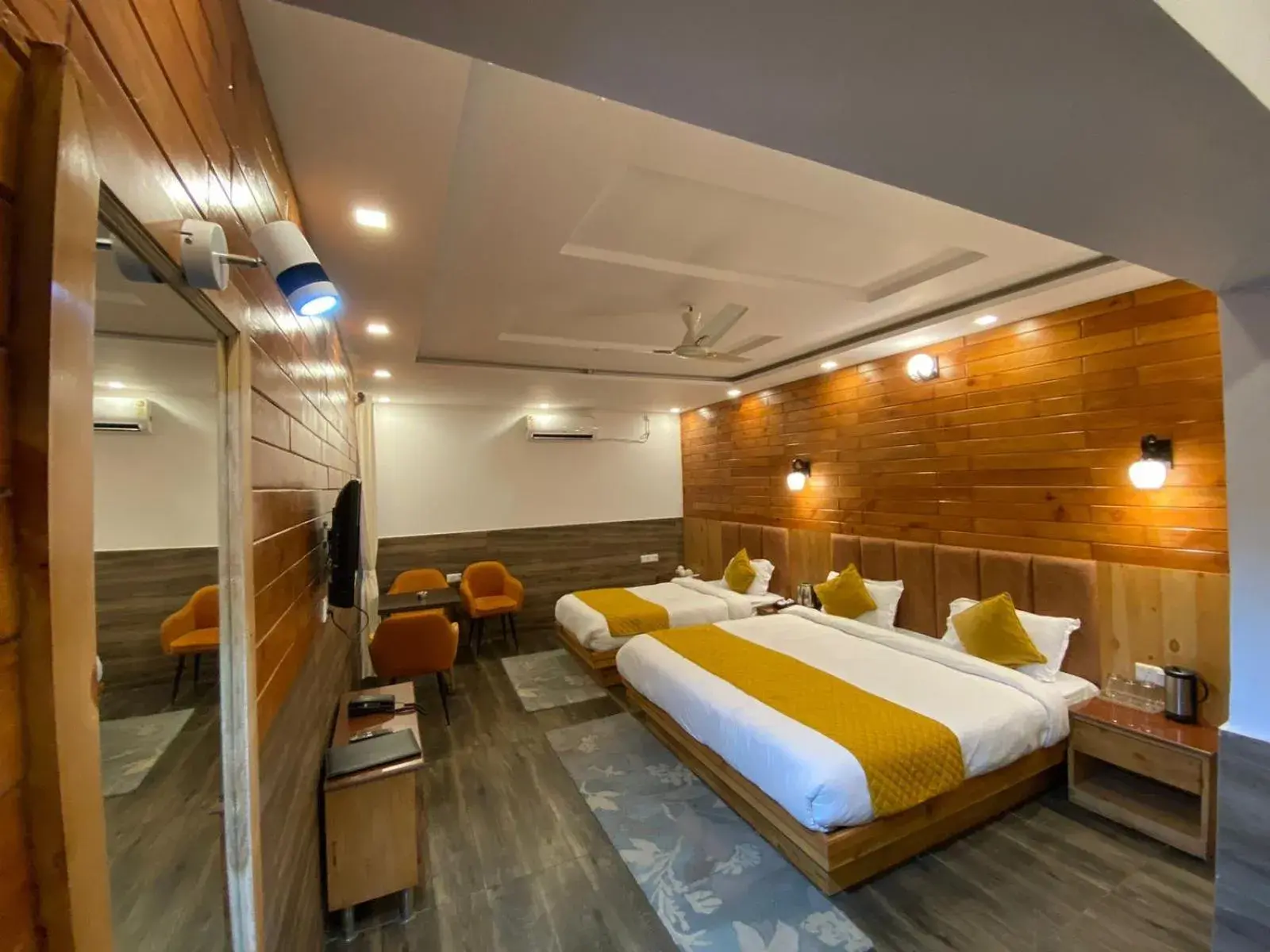 Bed in The Aesthetic Hotel & Restaurant Bed in The Aesthetic Hotel & Restaurant