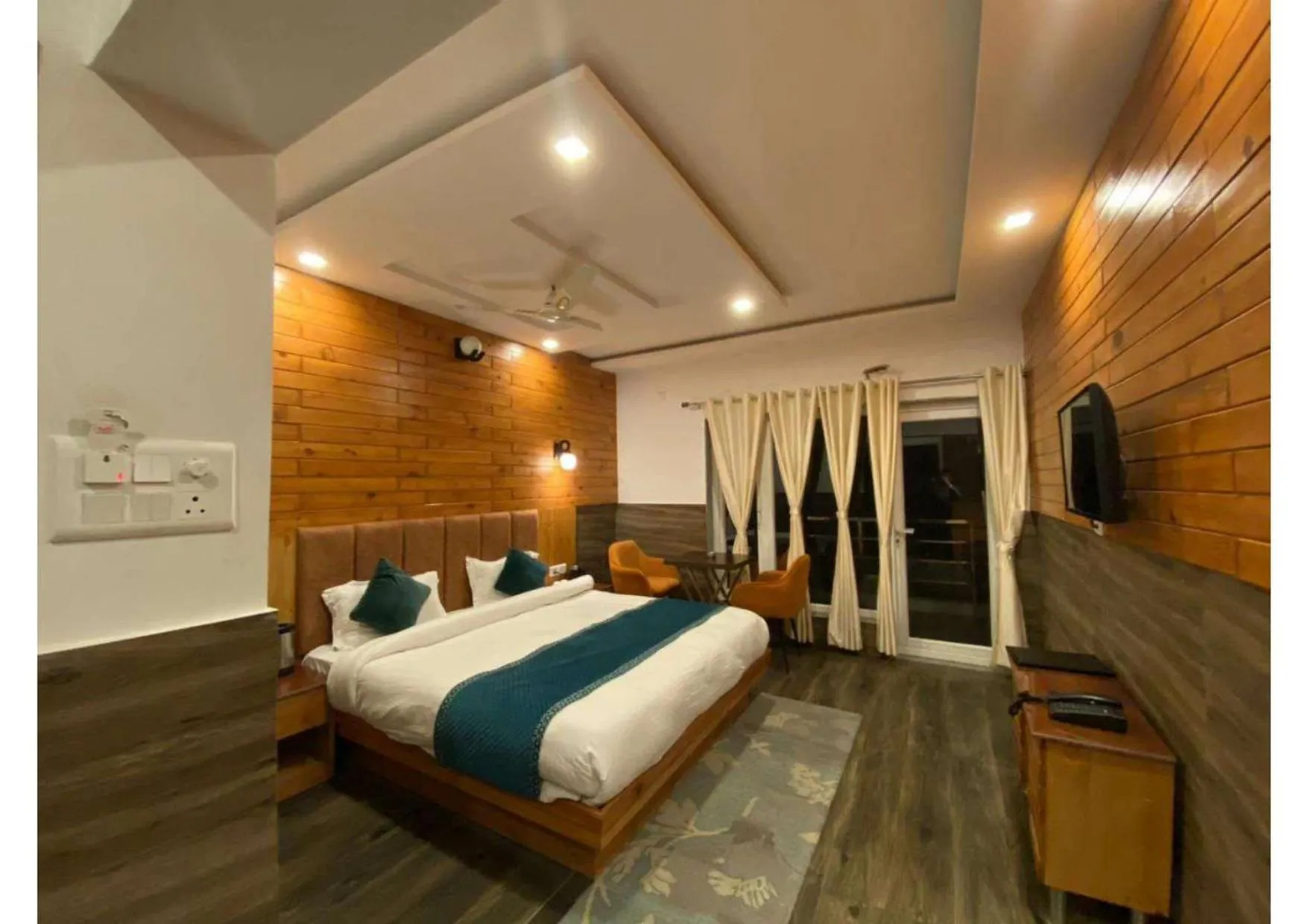 Bed in The Aesthetic Hotel & Restaurant