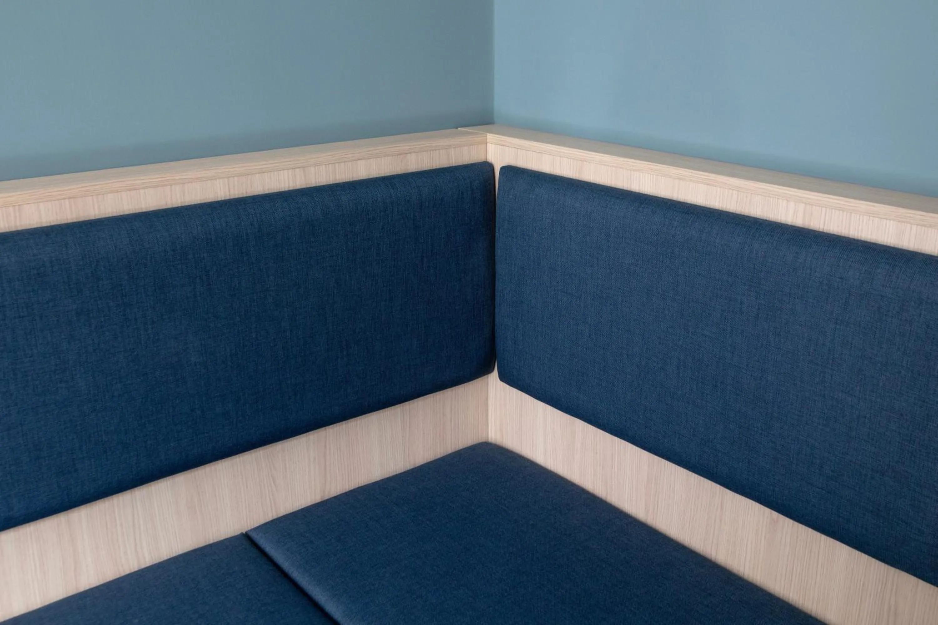 Seating area in Bob W London Tower Hill - Studios