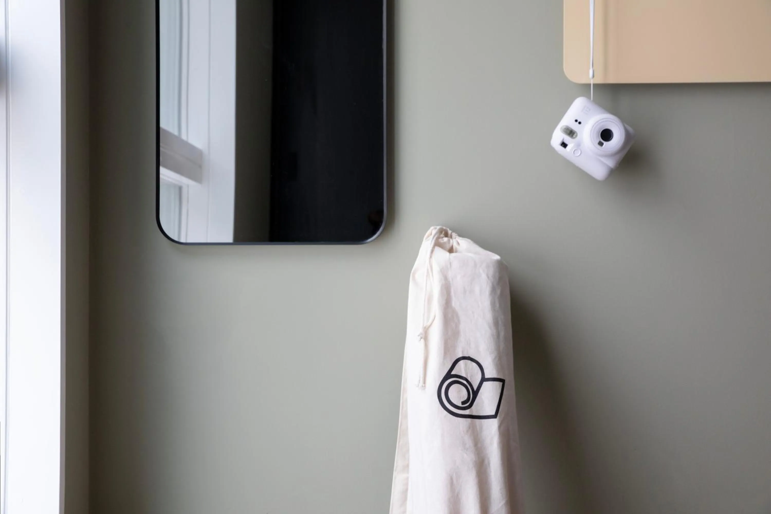 Living room in Bob W London Tower Hill - Studios