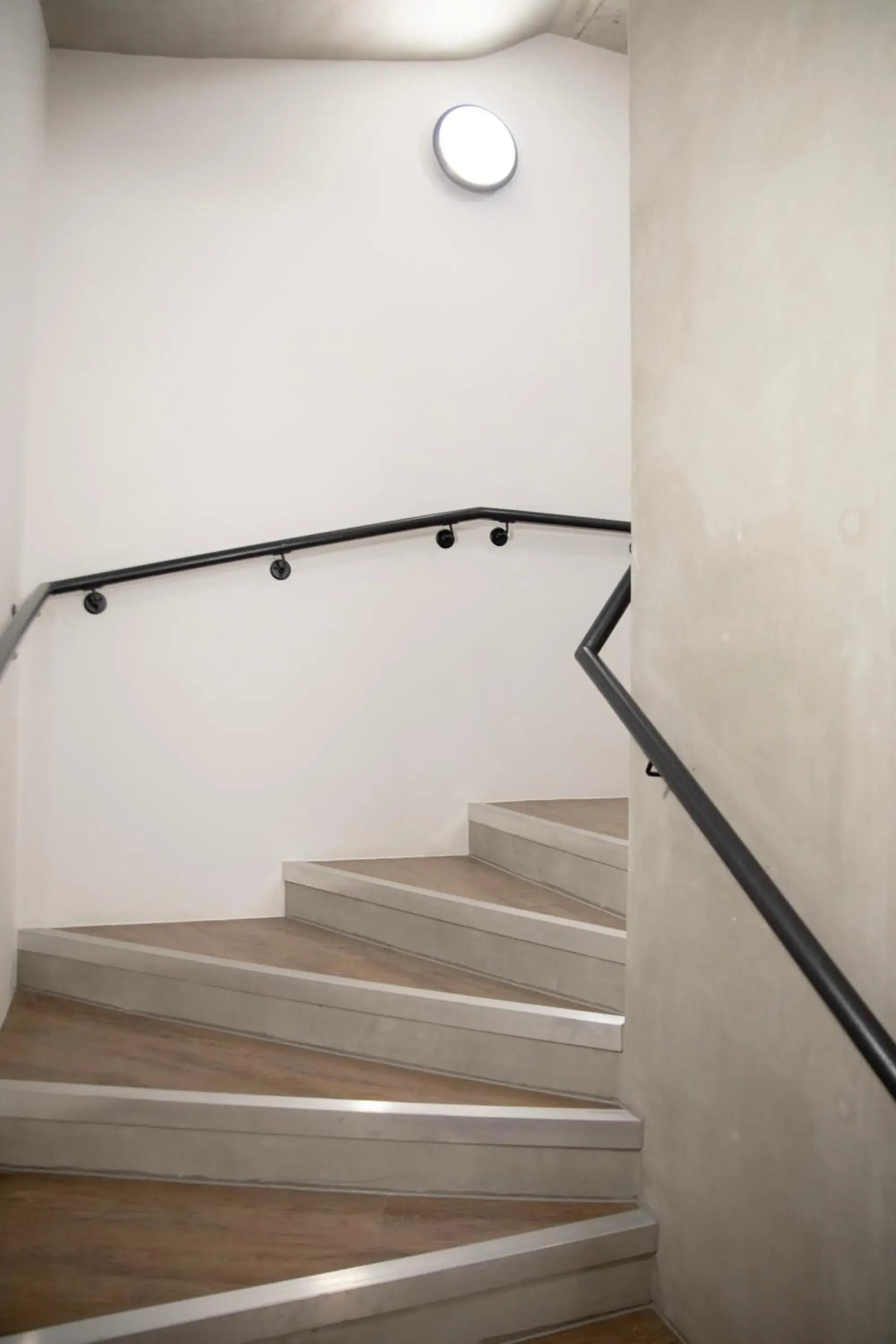 Facade/entrance in Bob W London Tower Hill - Studios Facade/entrance in Bob W London Tower Hill - Studios