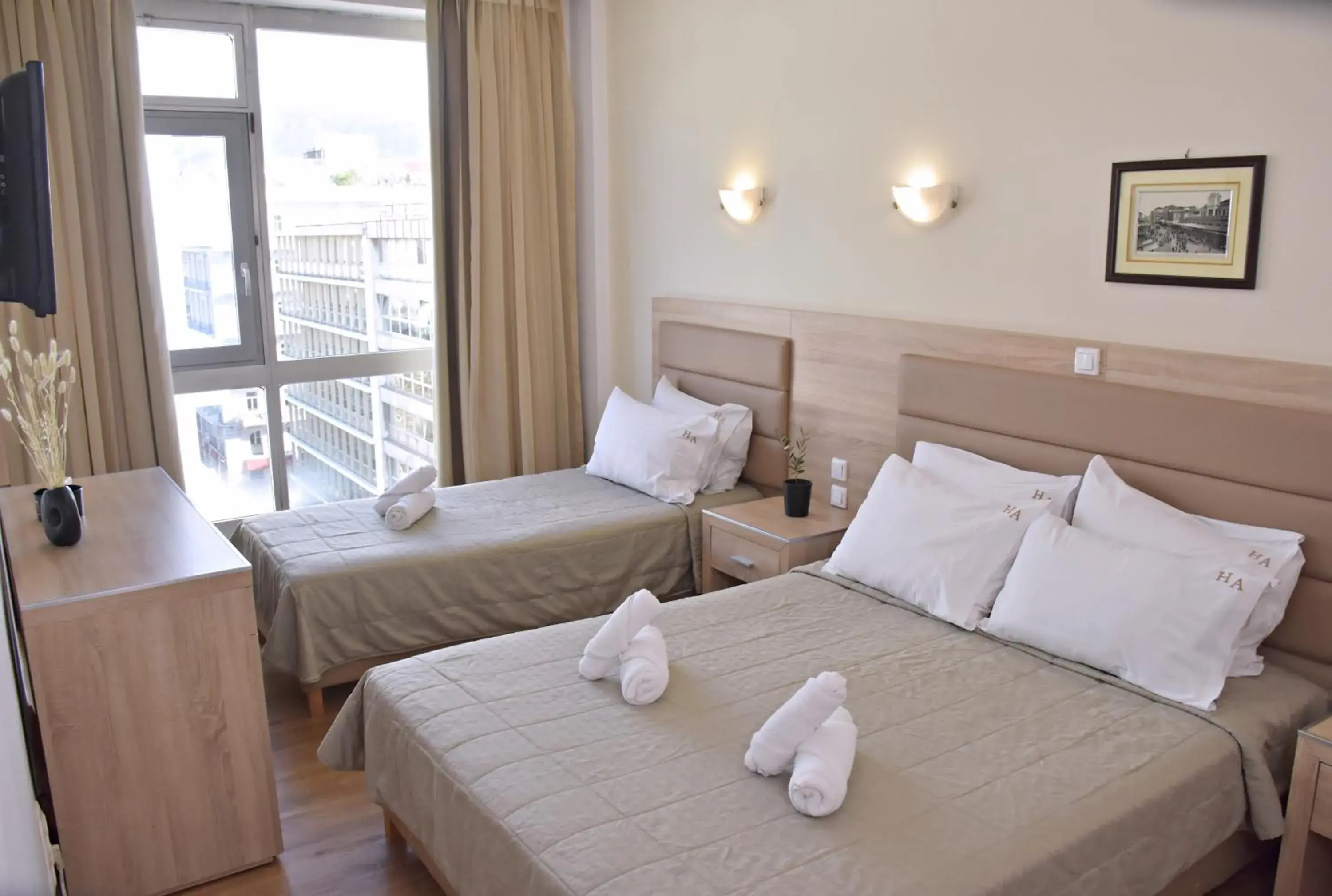 Bedroom, Bed in Arethusa Hotel Athens Bedroom, Bed in Arethusa Hotel Athens