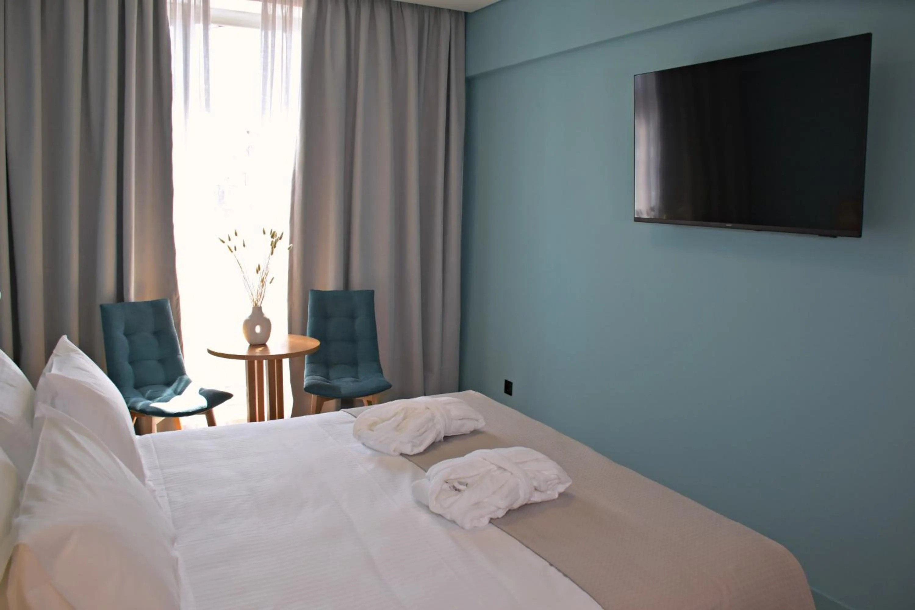 Bedroom, Bed in Arethusa Hotel Athens