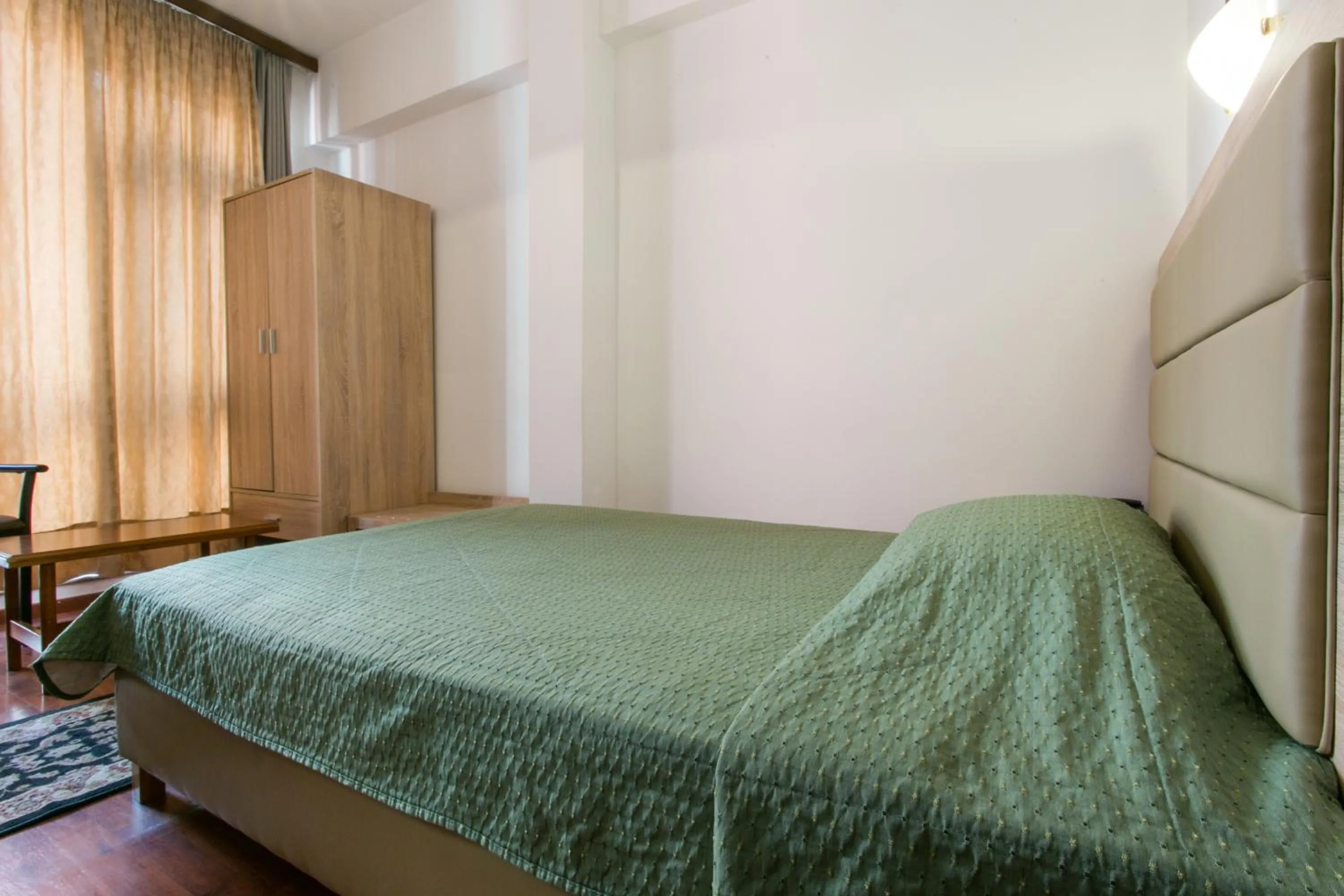 Bedroom, Bed in Arethusa Hotel Athens