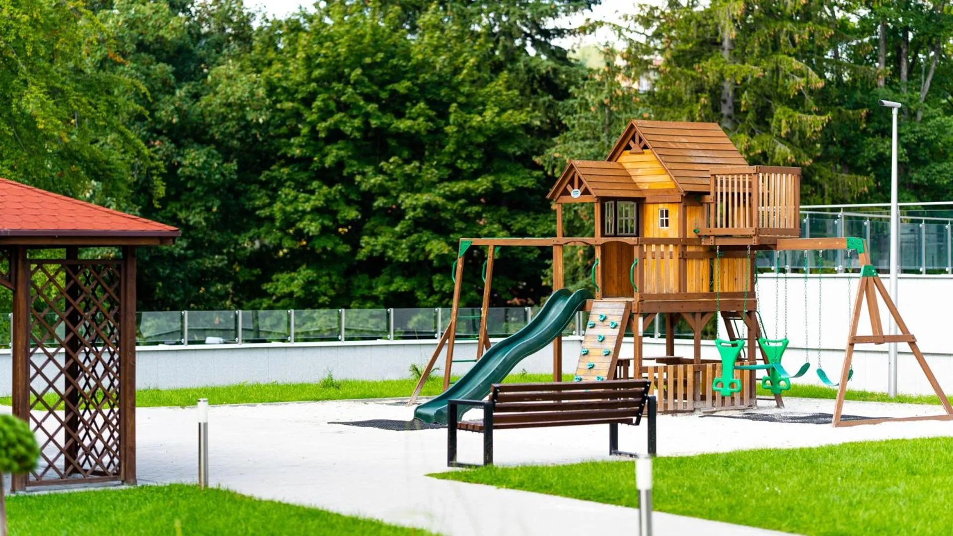 Children play ground in Apartament Cortina