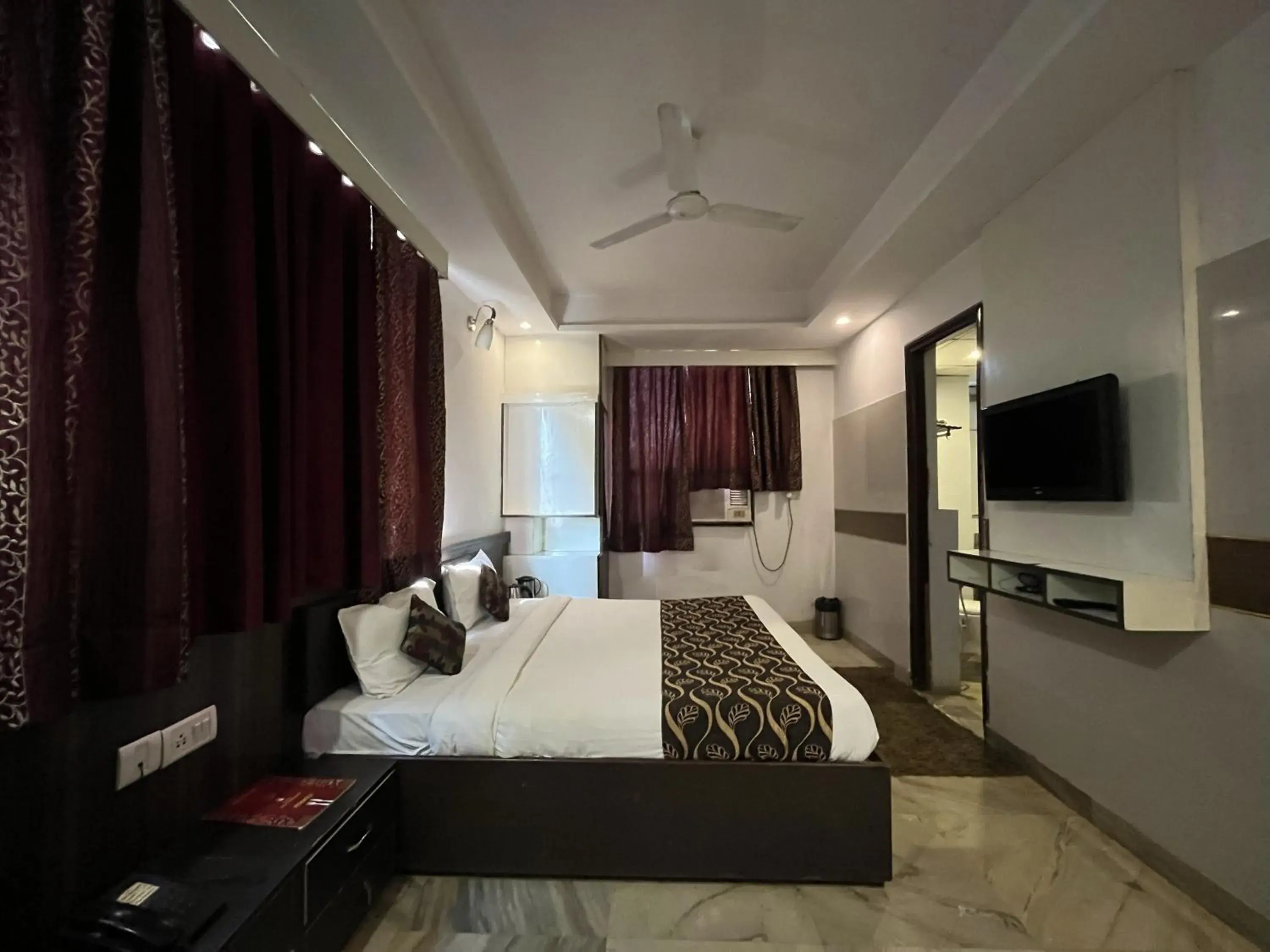 Hotel Taj Galaxy Hotel Taj Galaxy