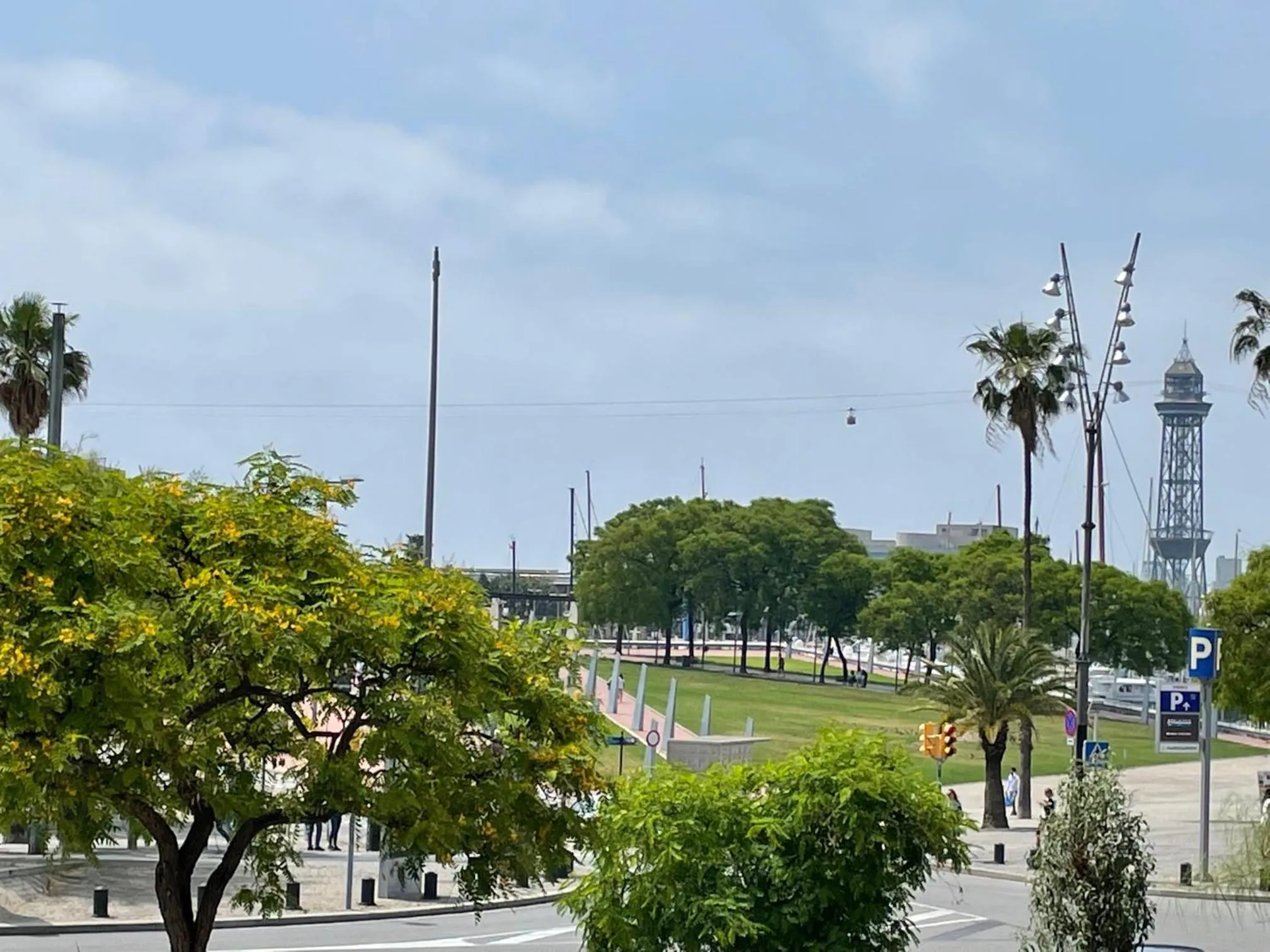 City view in Som Nit Port Vell