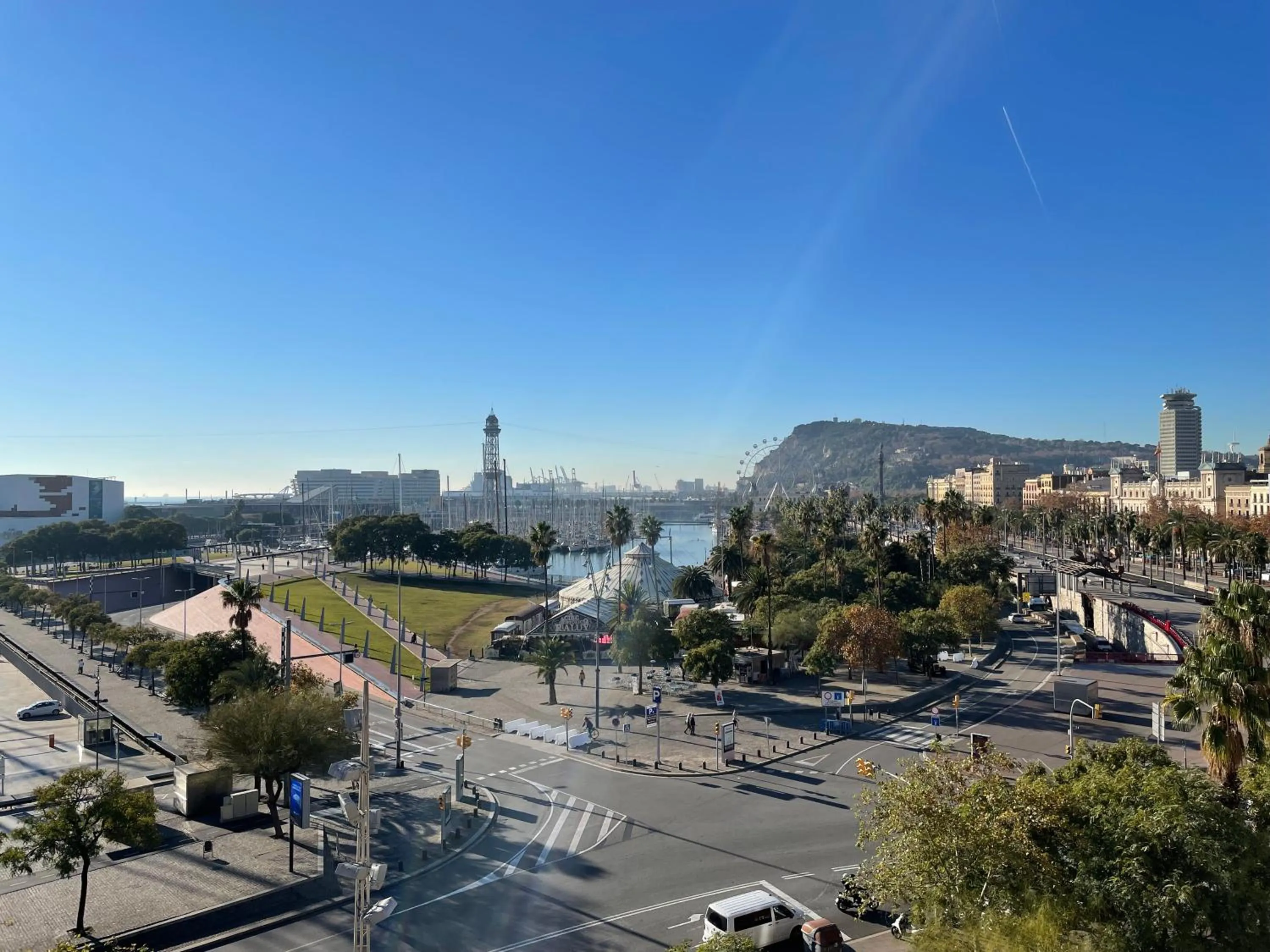 City view in Som Nit Port Vell