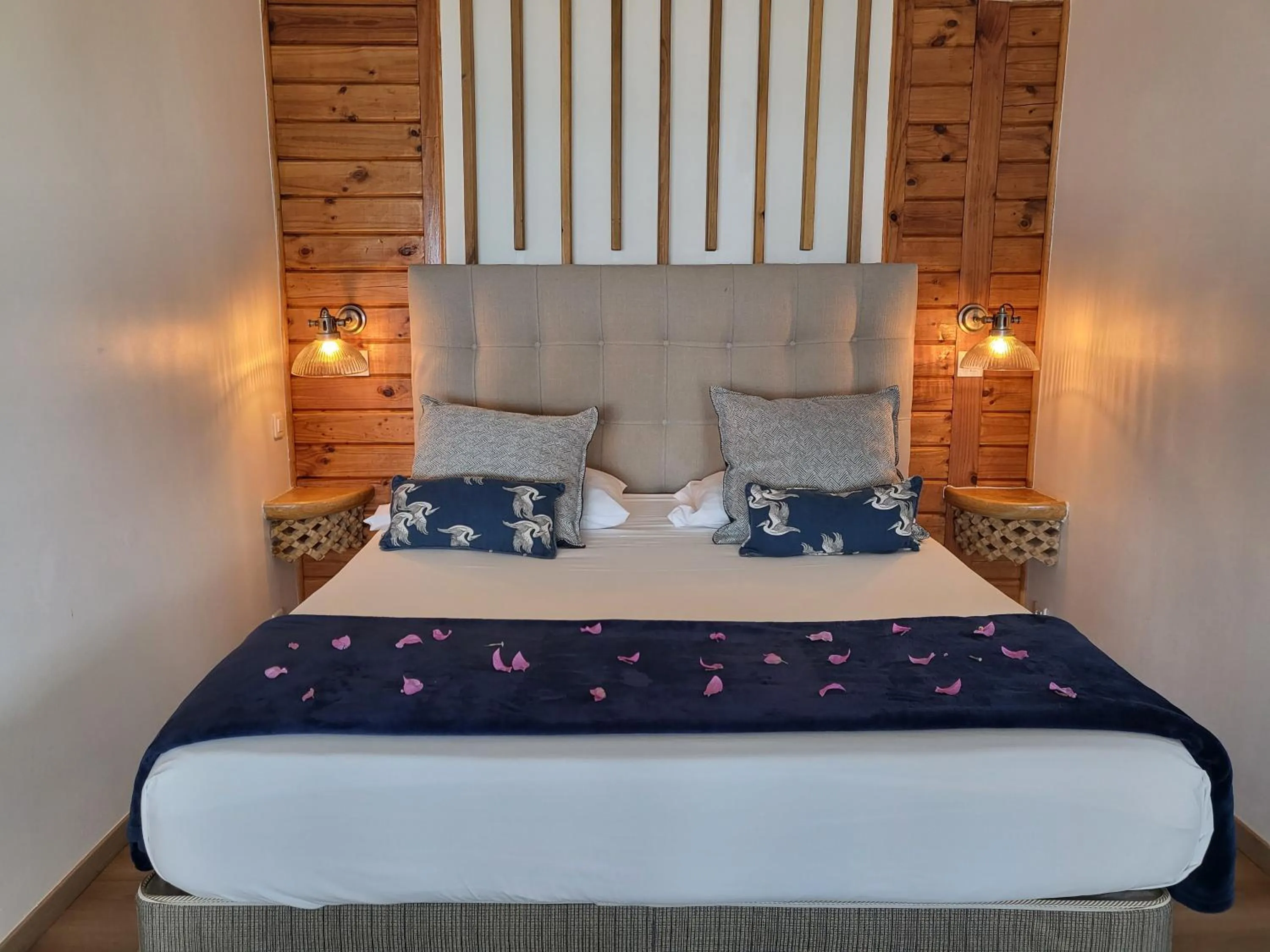 Bed in Hôtel Hamaha Beach