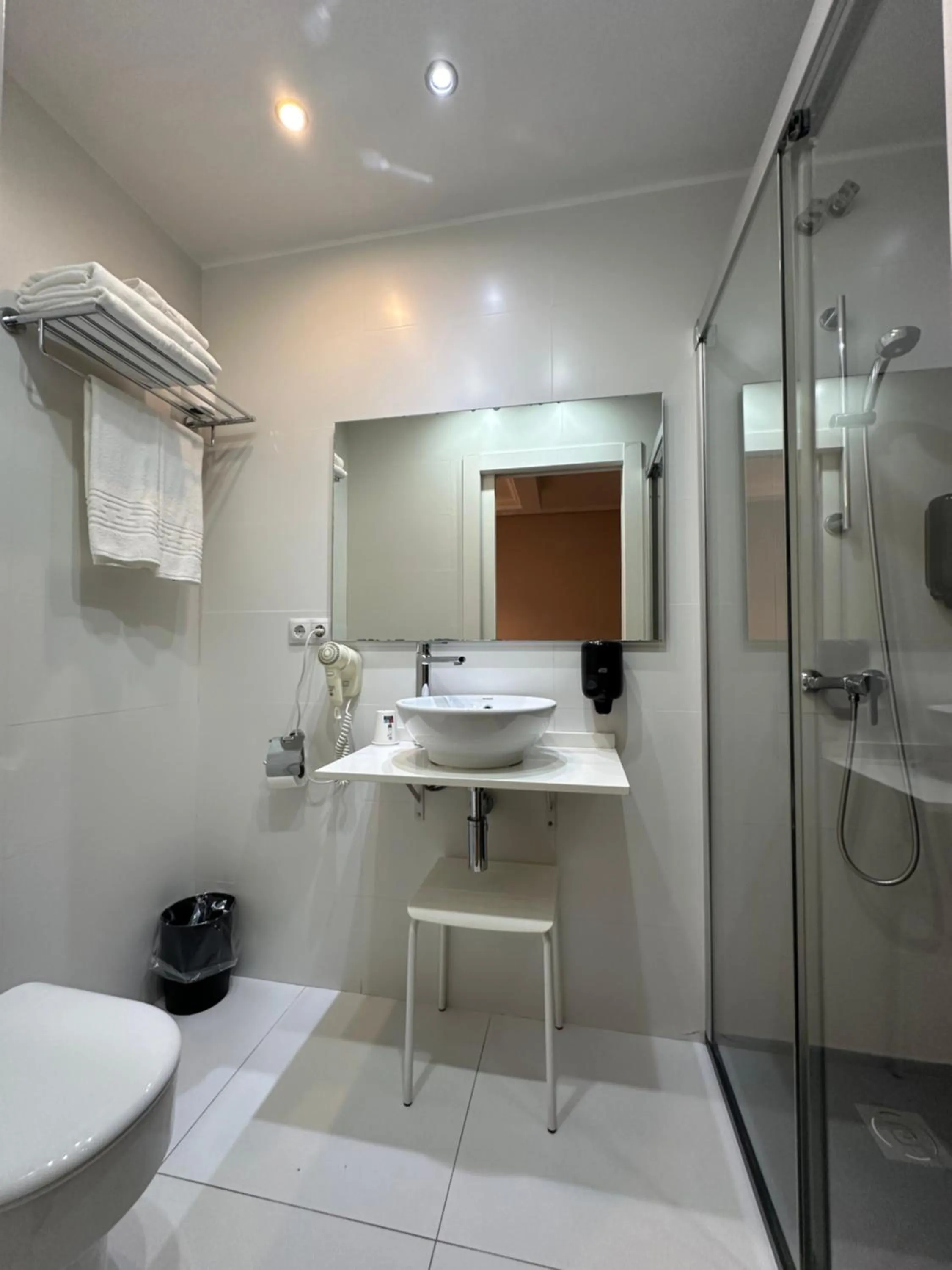 Bathroom in Hotel Pilar Plaza