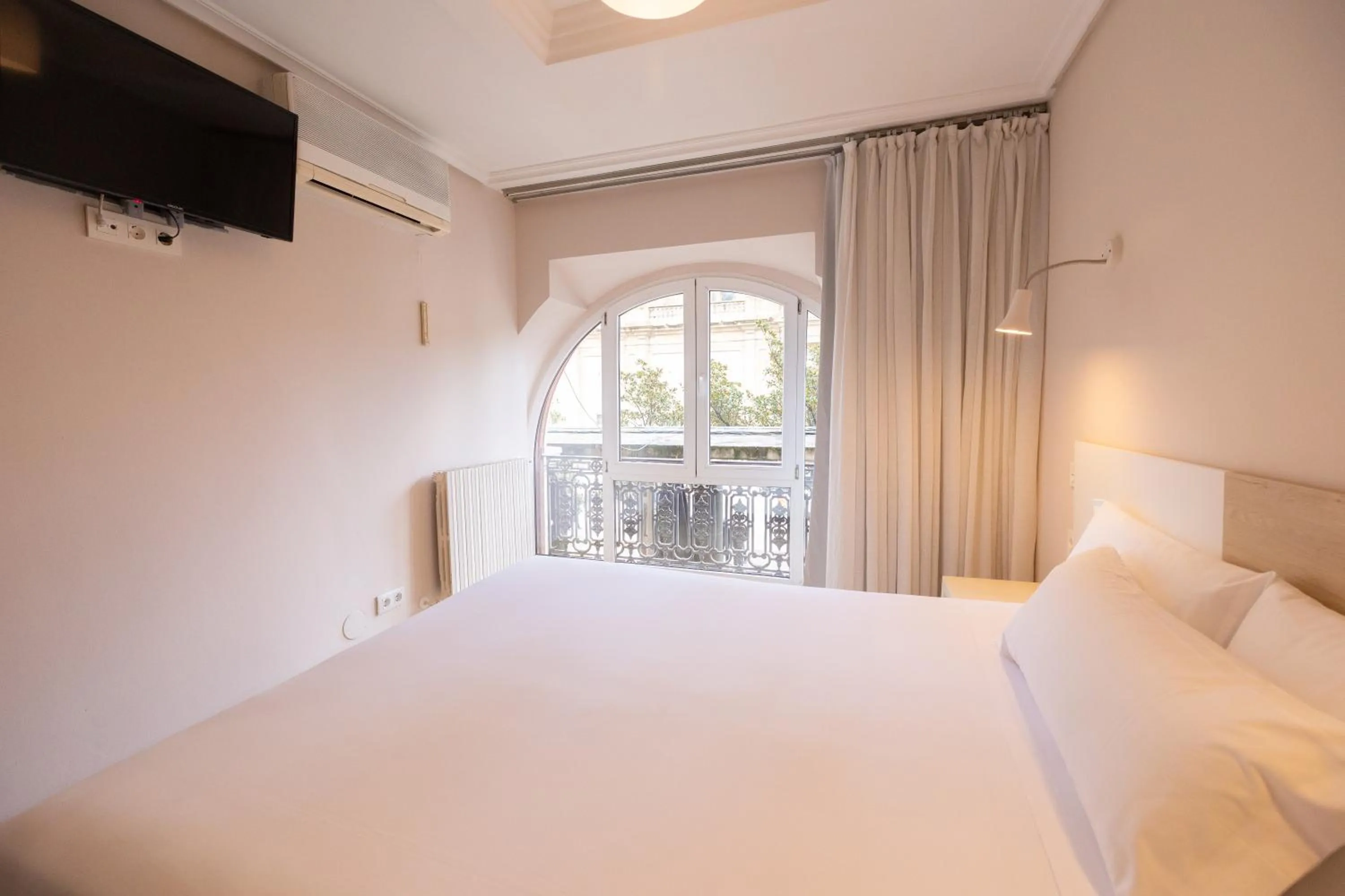 Bed in Hotel Pilar Plaza