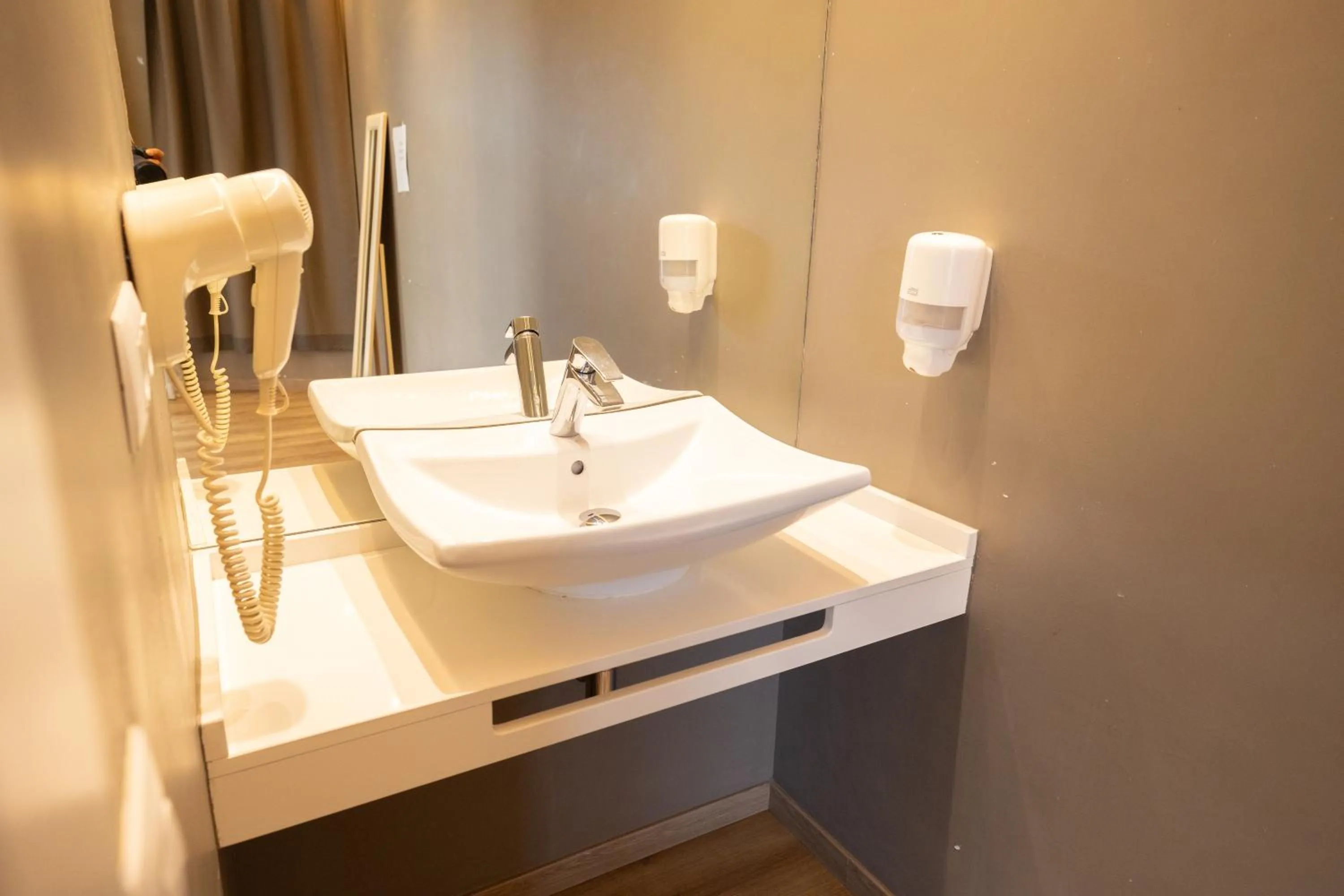 Bathroom in Hotel Pilar Plaza