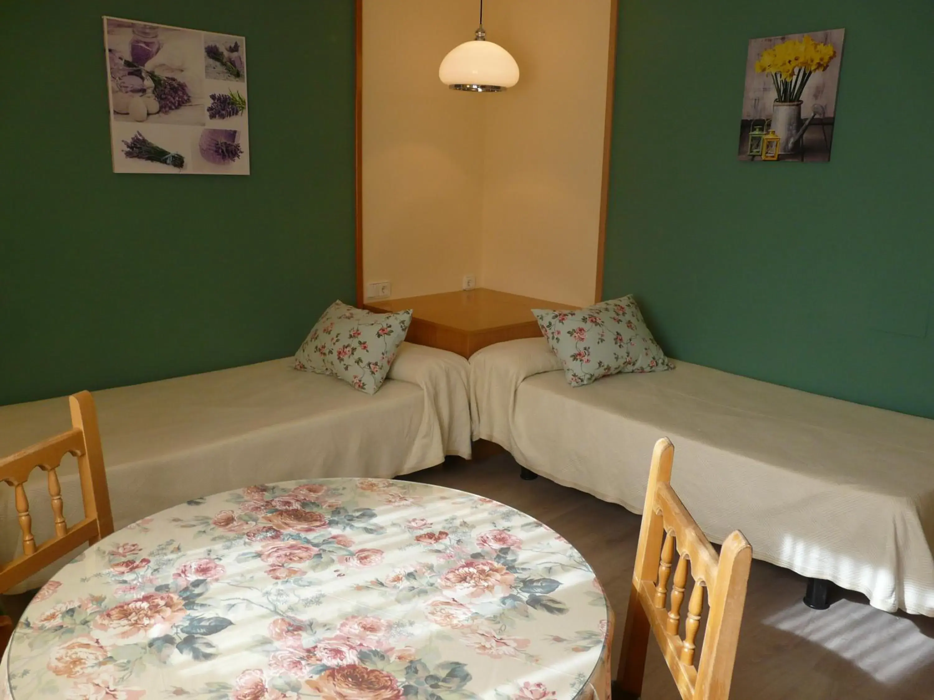 Superior Family Room in Hotel Nice Superior Family Room in Hotel Nice