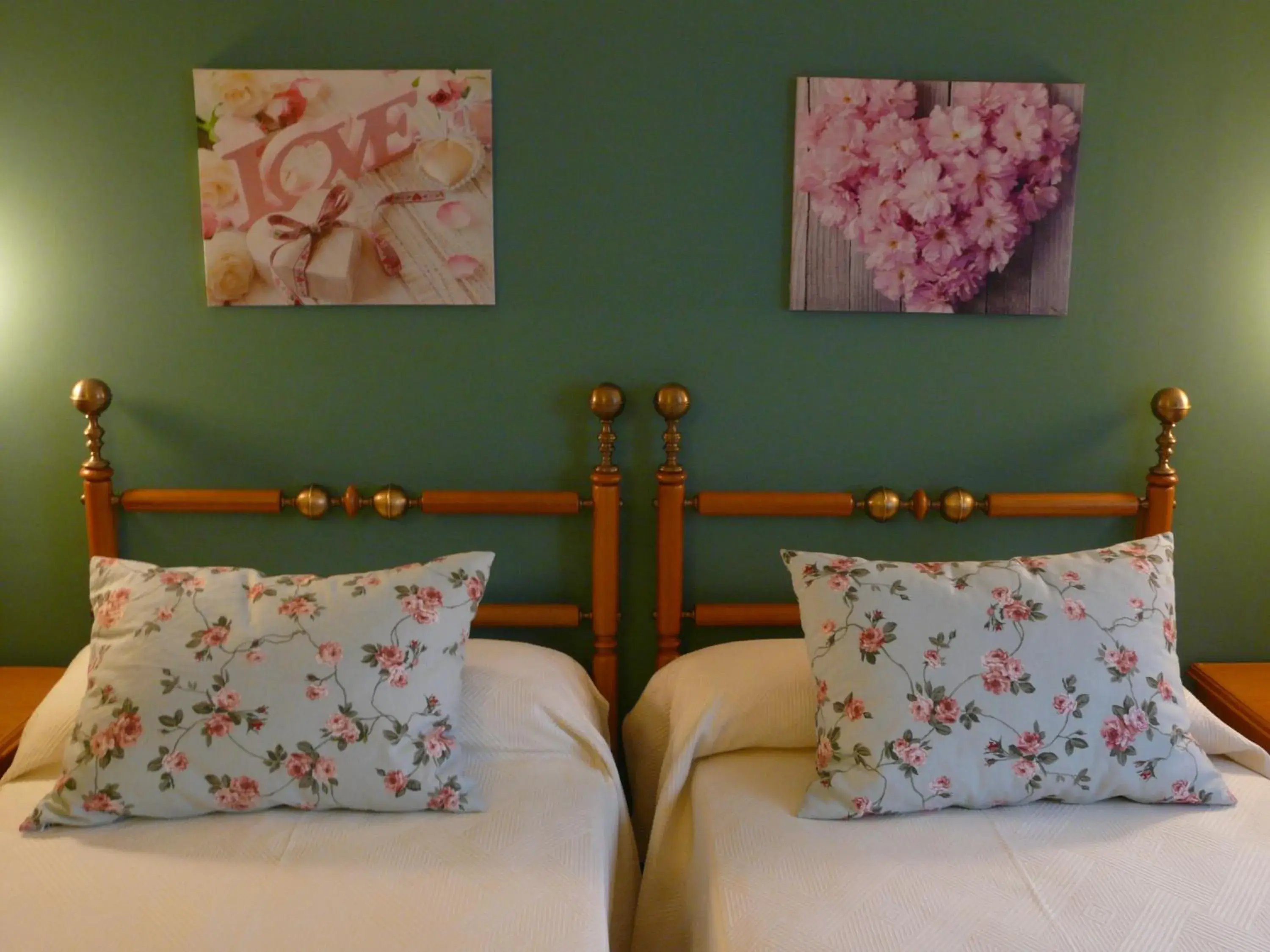 Standard Triple Room in Hotel Nice Standard Triple Room in Hotel Nice