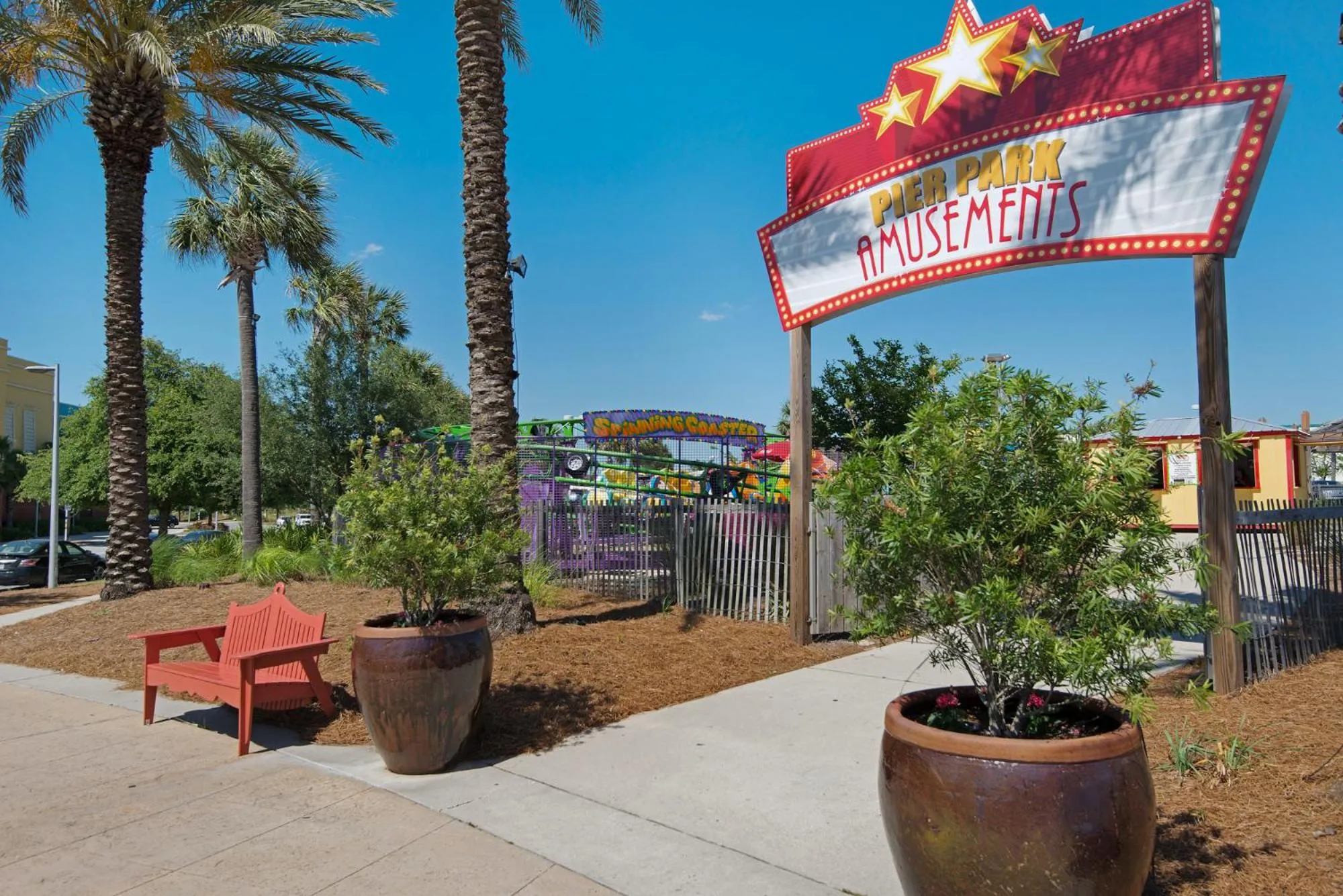 Property building in 140 Feet To White Sandy Beaches! Newly Renovated! Pool! Grill!