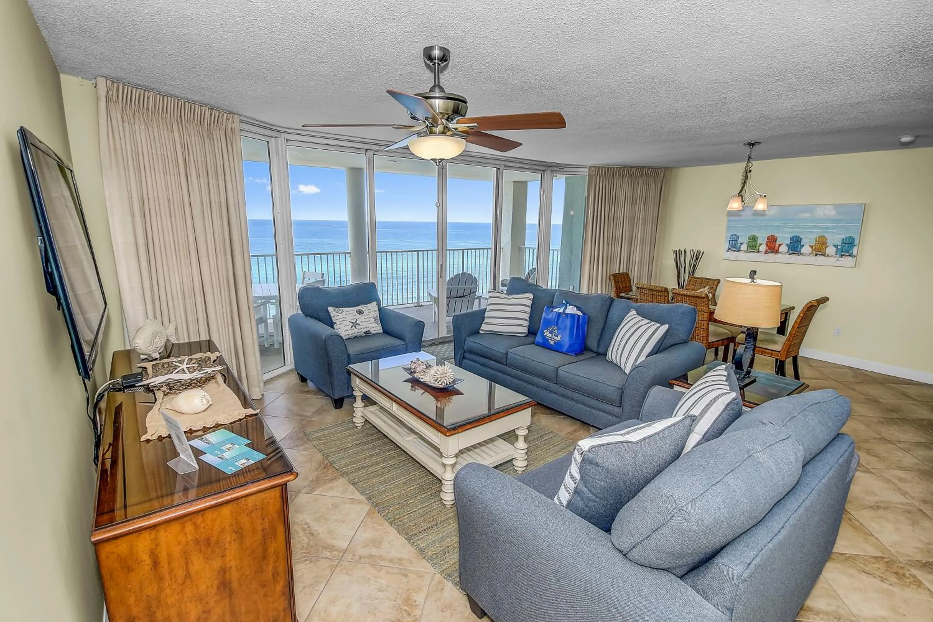 Photo of the whole room in Beautiful Long Beach Condo unit 1-1206! TWO Gulf Masters!