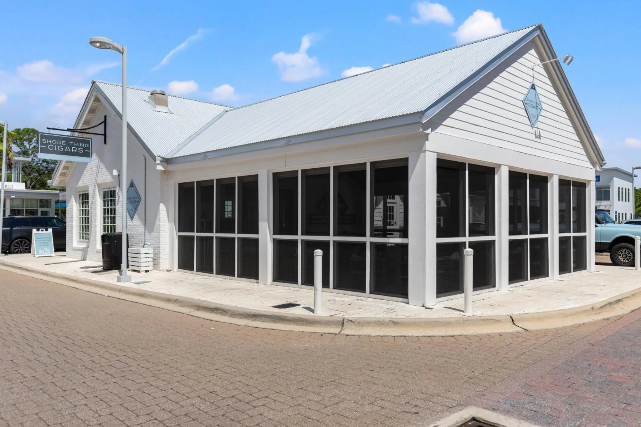 Parking in Luxury Home in Palmeira Village w Private Pool, Steps to Beach for 12!