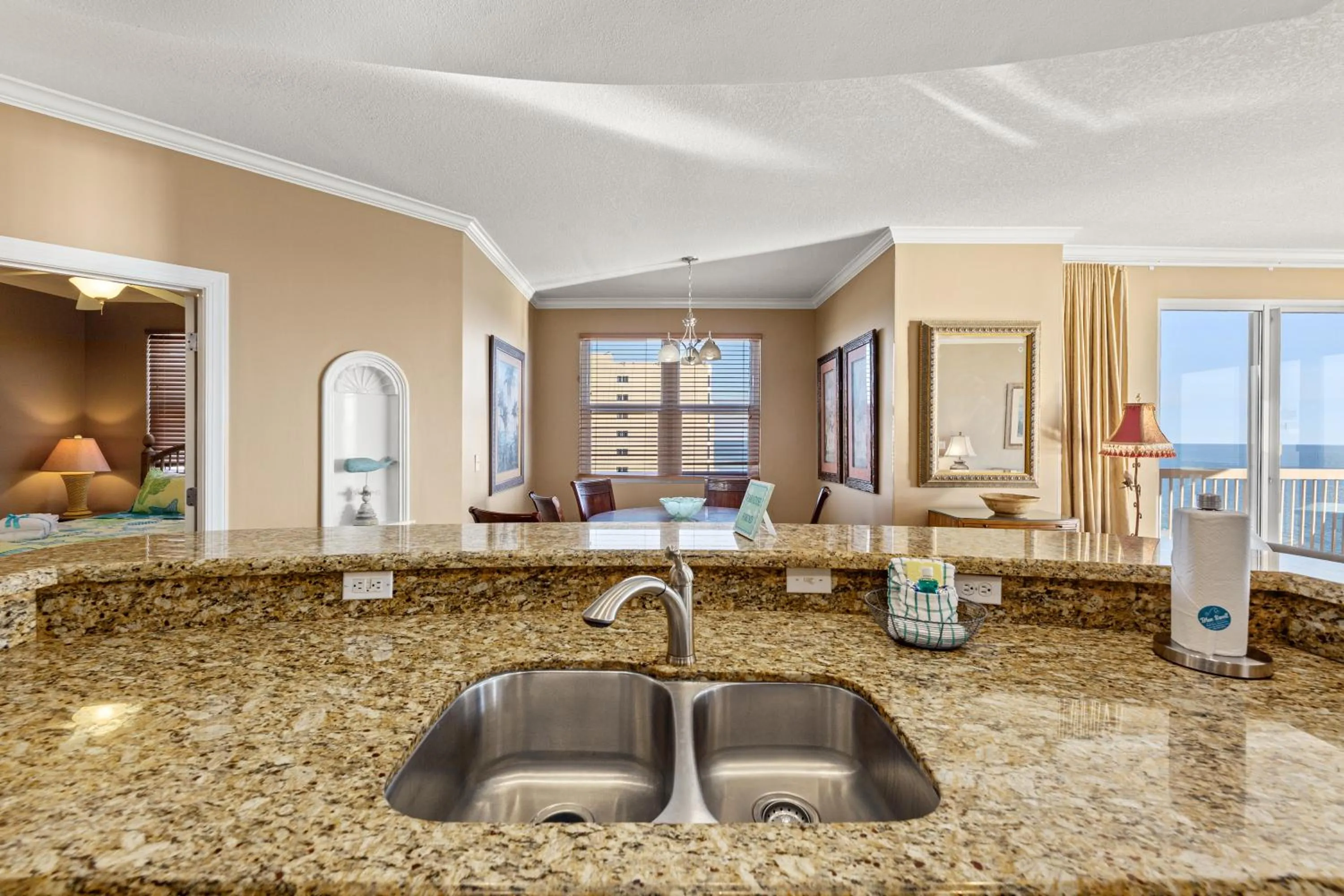 Kitchen or kitchenette in Gulf Front Master Bedroom, 2 Pools & Hot Tubs, Sleeps 8