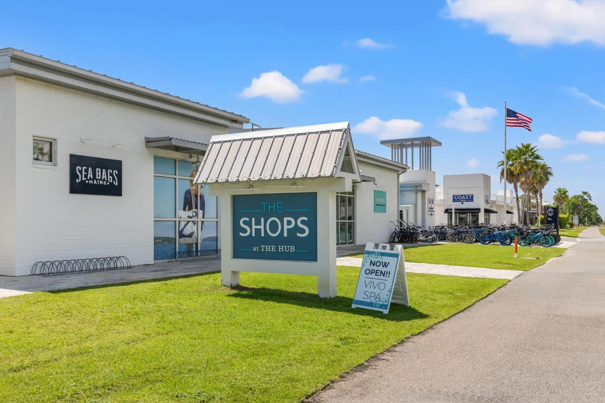 Property building in One Upon A Tide - Private Pool - Mother-In-Law Suite