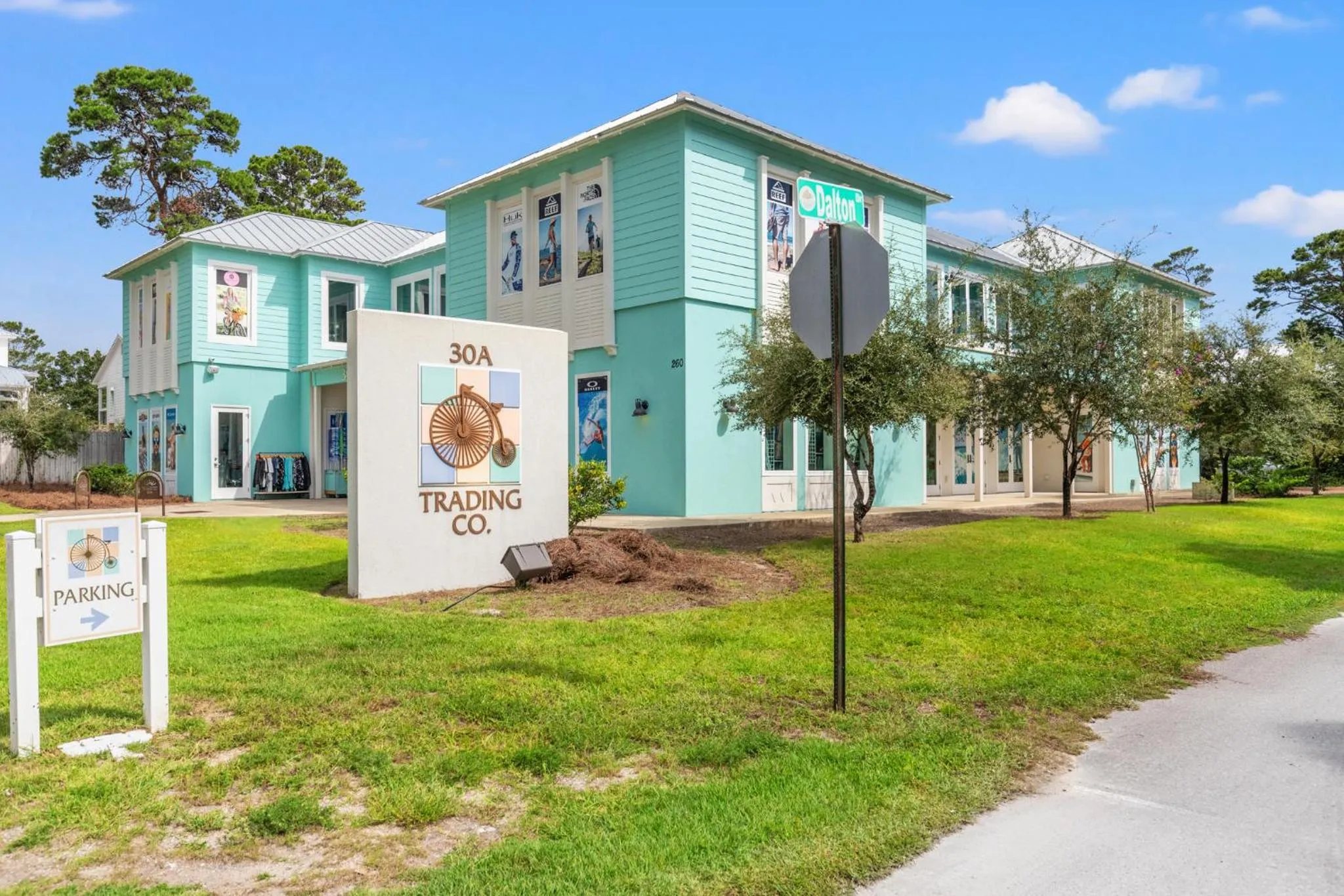 Property building in One Upon A Tide - Private Pool - Mother-In-Law Suite