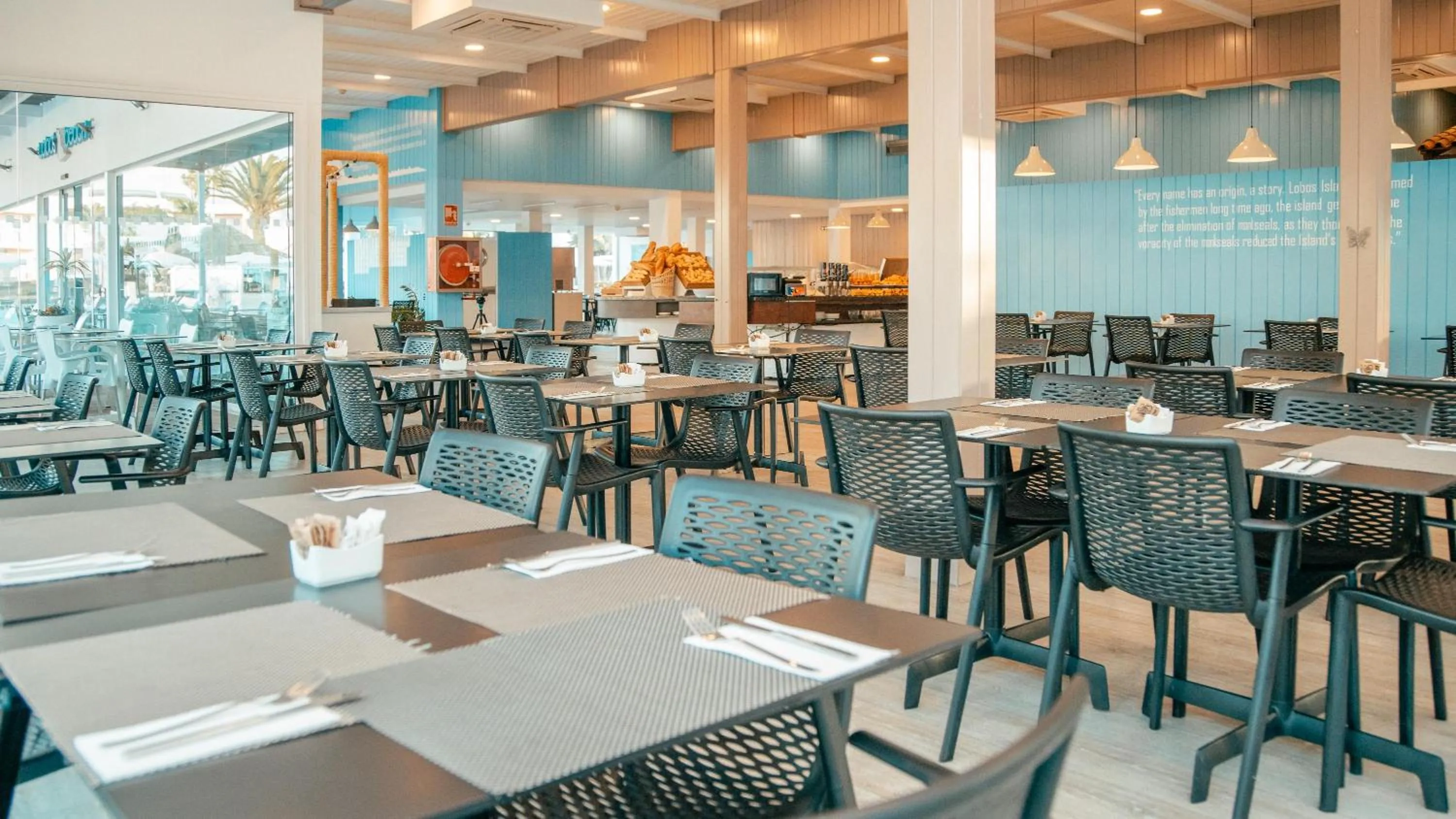 Restaurant/places to eat in Labranda Bahía de Lobos