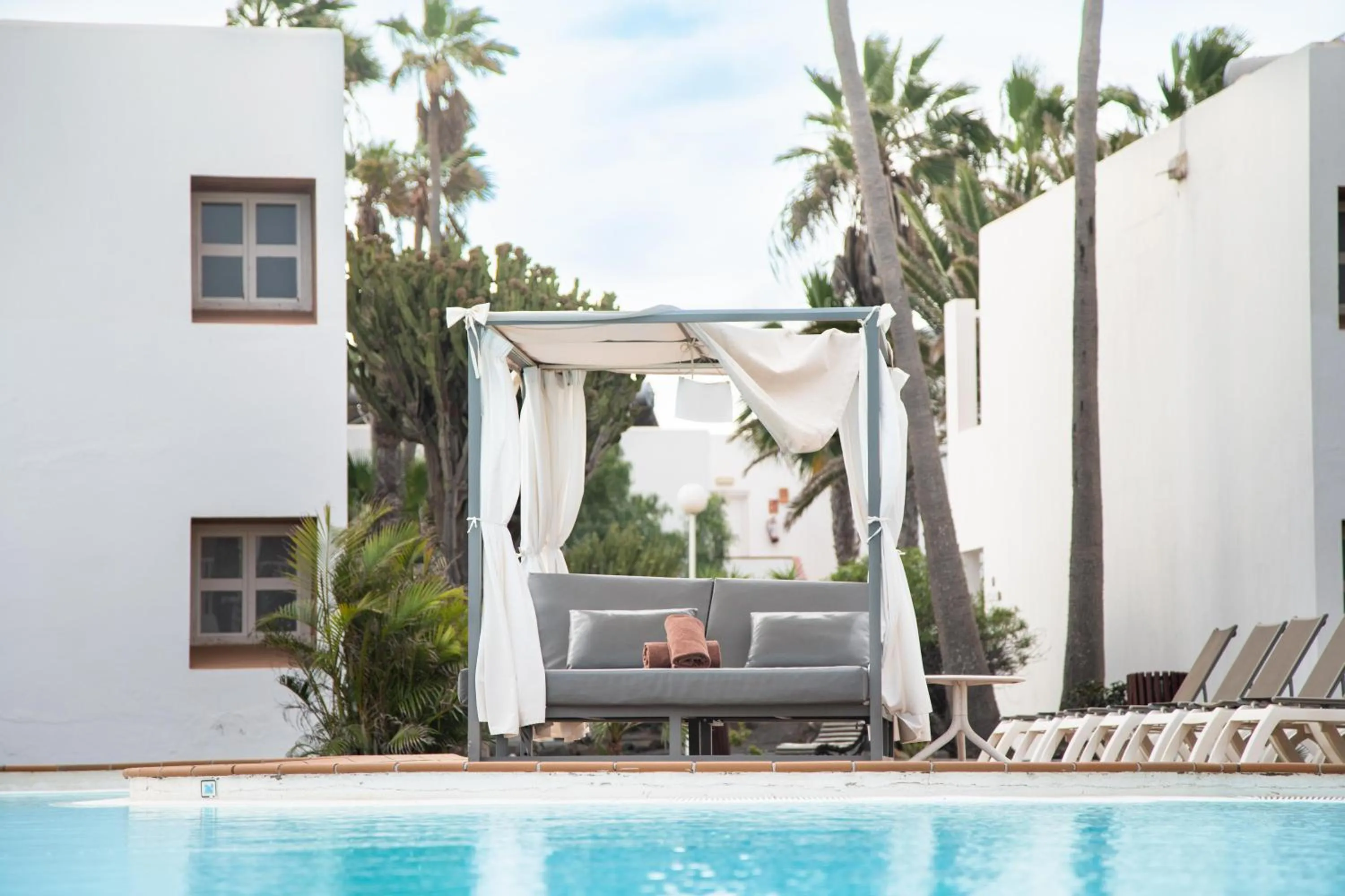 Swimming pool in Labranda Bahía de Lobos