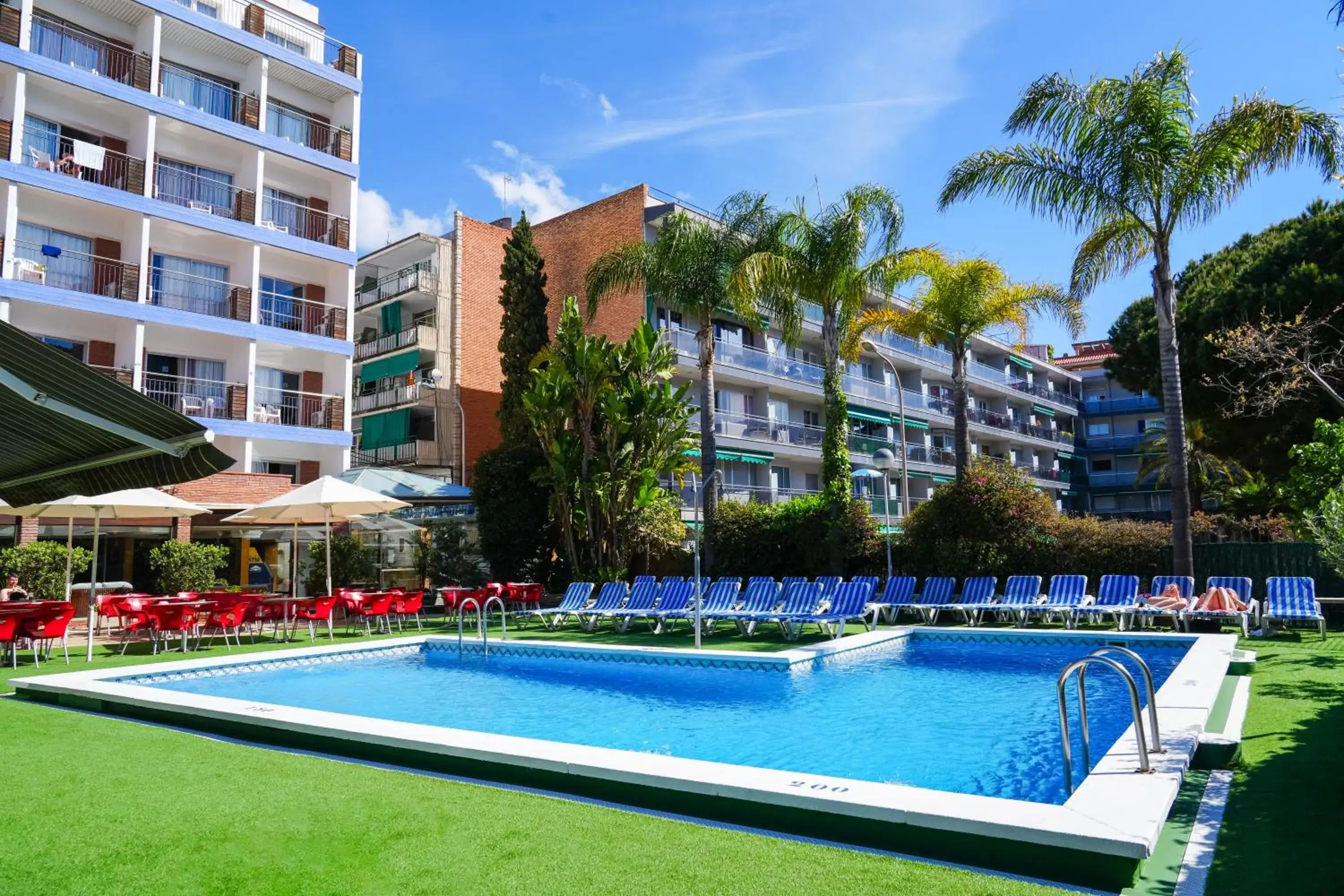 Swimming pool in htop Palm Beach & SPA #htopEnjoy Swimming pool in htop Palm Beach & SPA #htopEnjoy