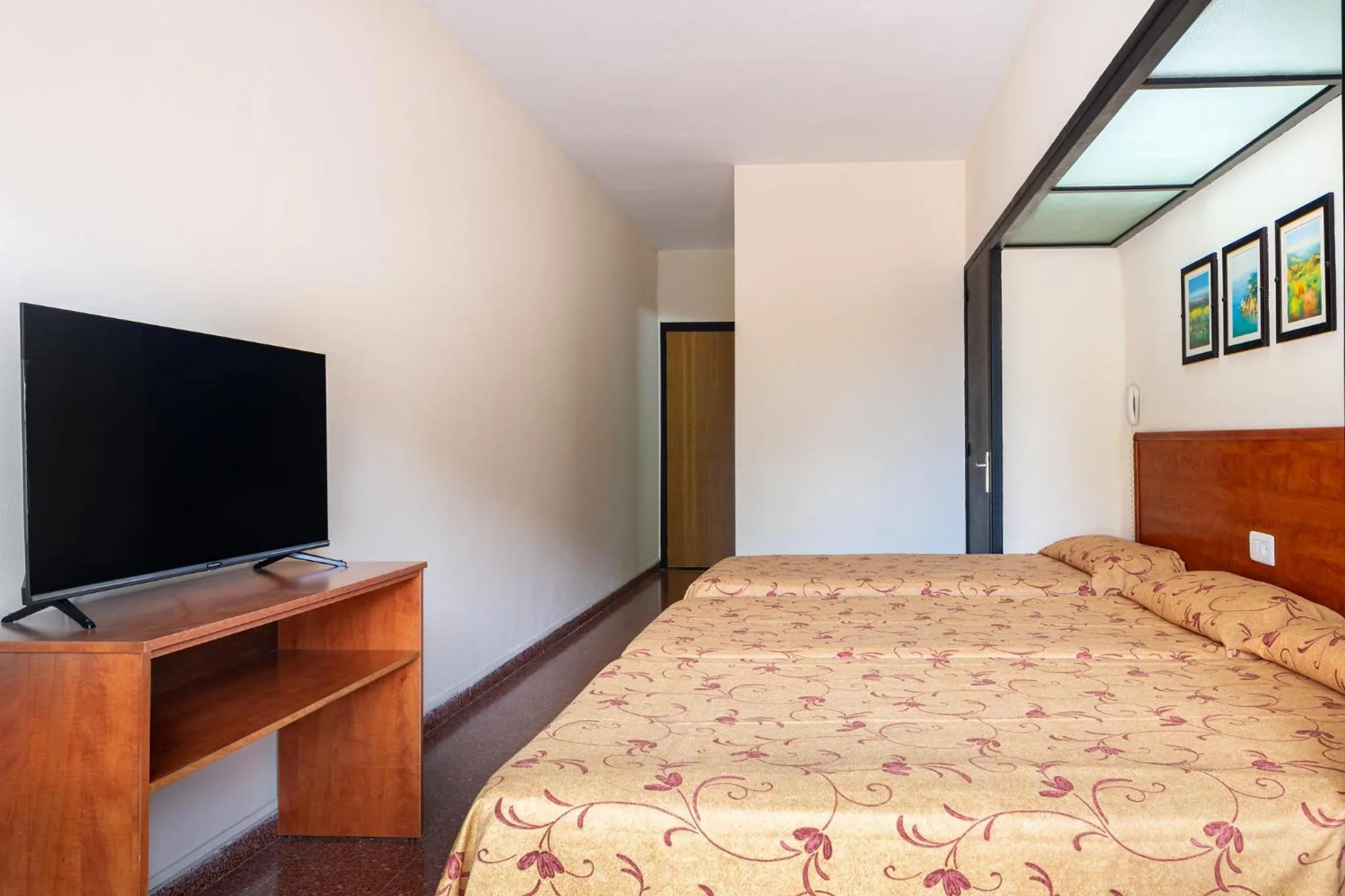 Bed in htop Palm Beach & SPA #htopEnjoy