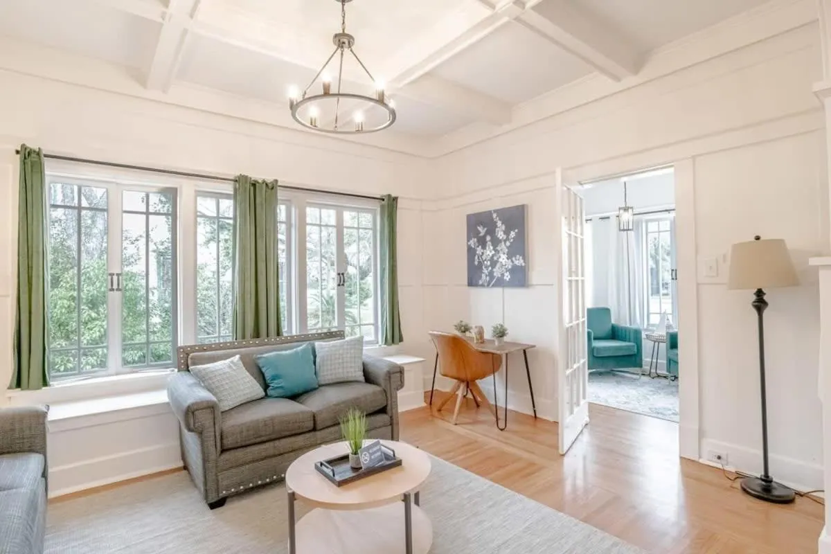 Bed in Mins to Cruise Terminal&Downtown- Sunny Splendor