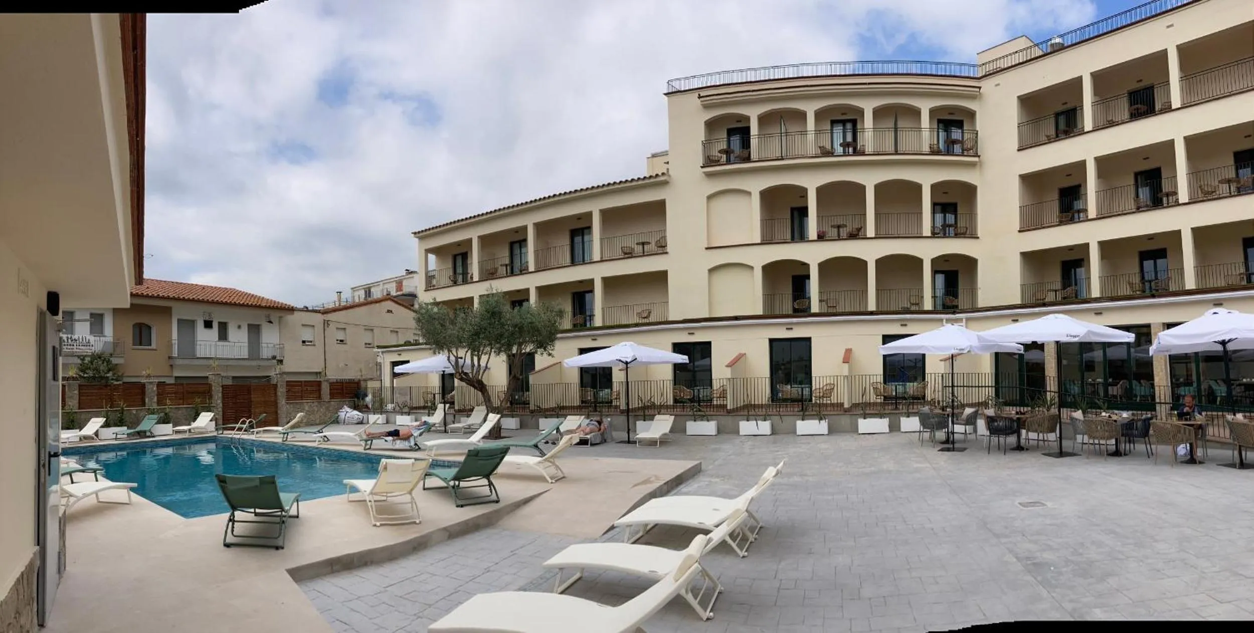 Property building in Hotel Coral Boutique by gaiarooms