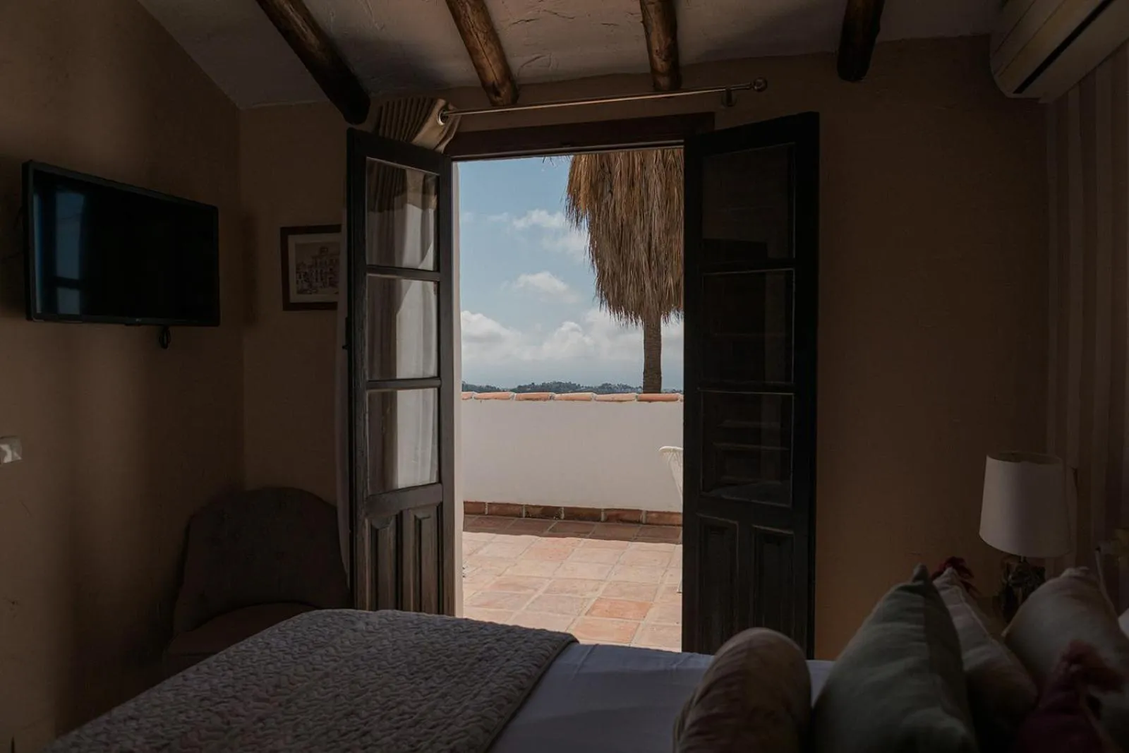 Photo of the whole room, Bed in Posada Morisca Charming Hotel Boutique