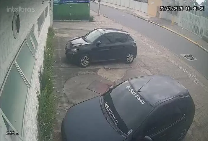 Parking in Pousada Ilha de Santorini