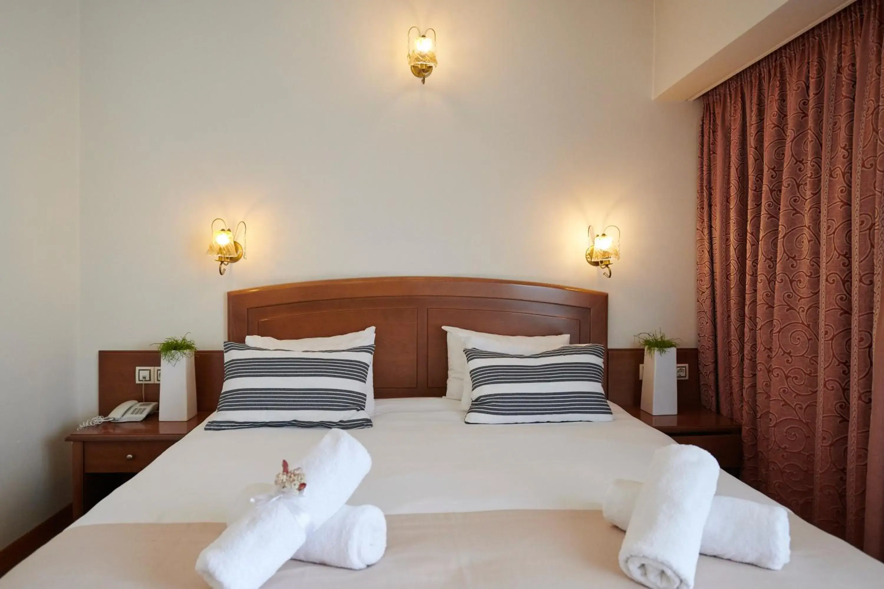 Single Room in Crystal City Hotel Single Room in Crystal City Hotel