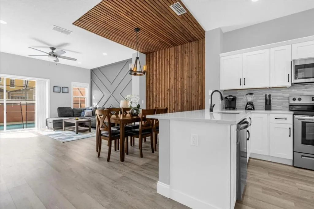 Property building in 3 Bedroom 25 Bathroom Encantada Resort 3014 Wo