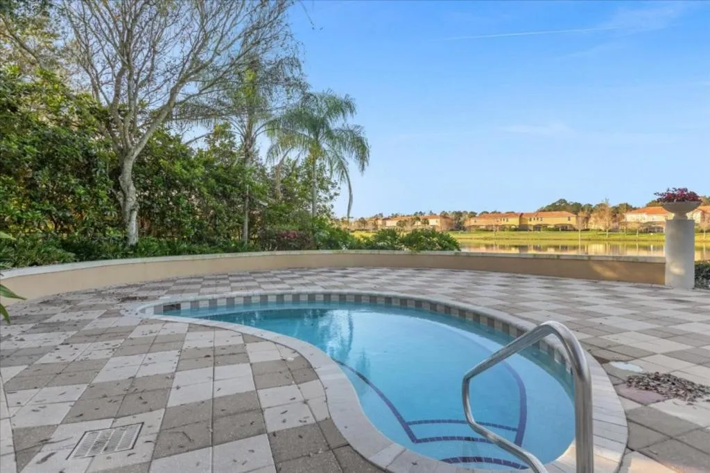 Property building in 3 Bedroom 25 Bathroom Encantada Resort 3014 Wo