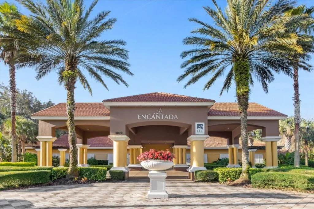 Property building in 3 Bedroom 25 Bathroom Encantada Resort 3014 Wo