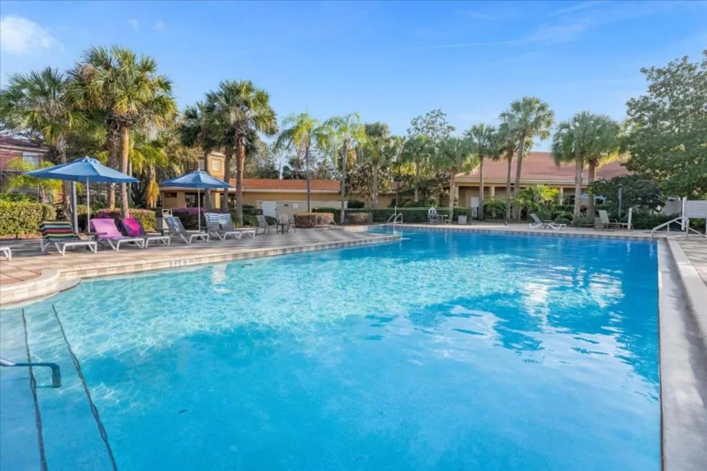 Property building in 3 Bedroom 25 Bathroom Encantada Resort 3014 Wo