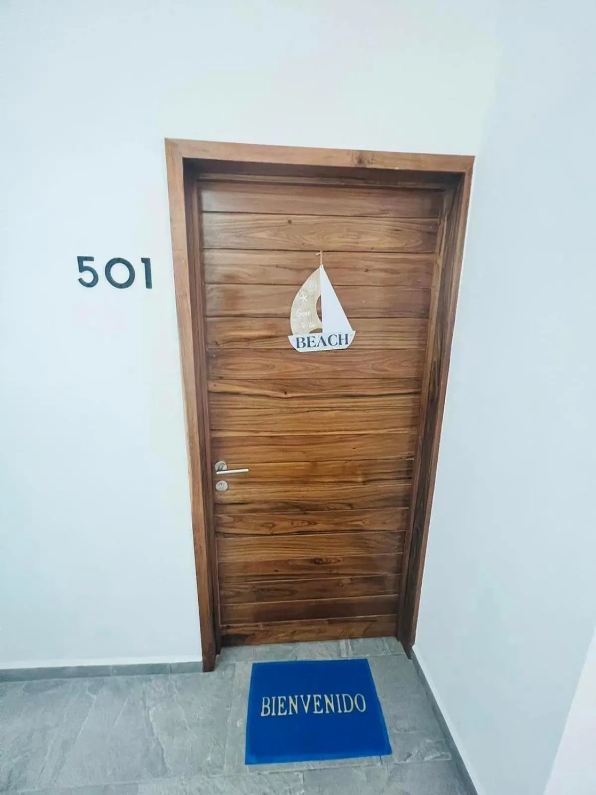 Text overlay in Suites Maya Ka’an