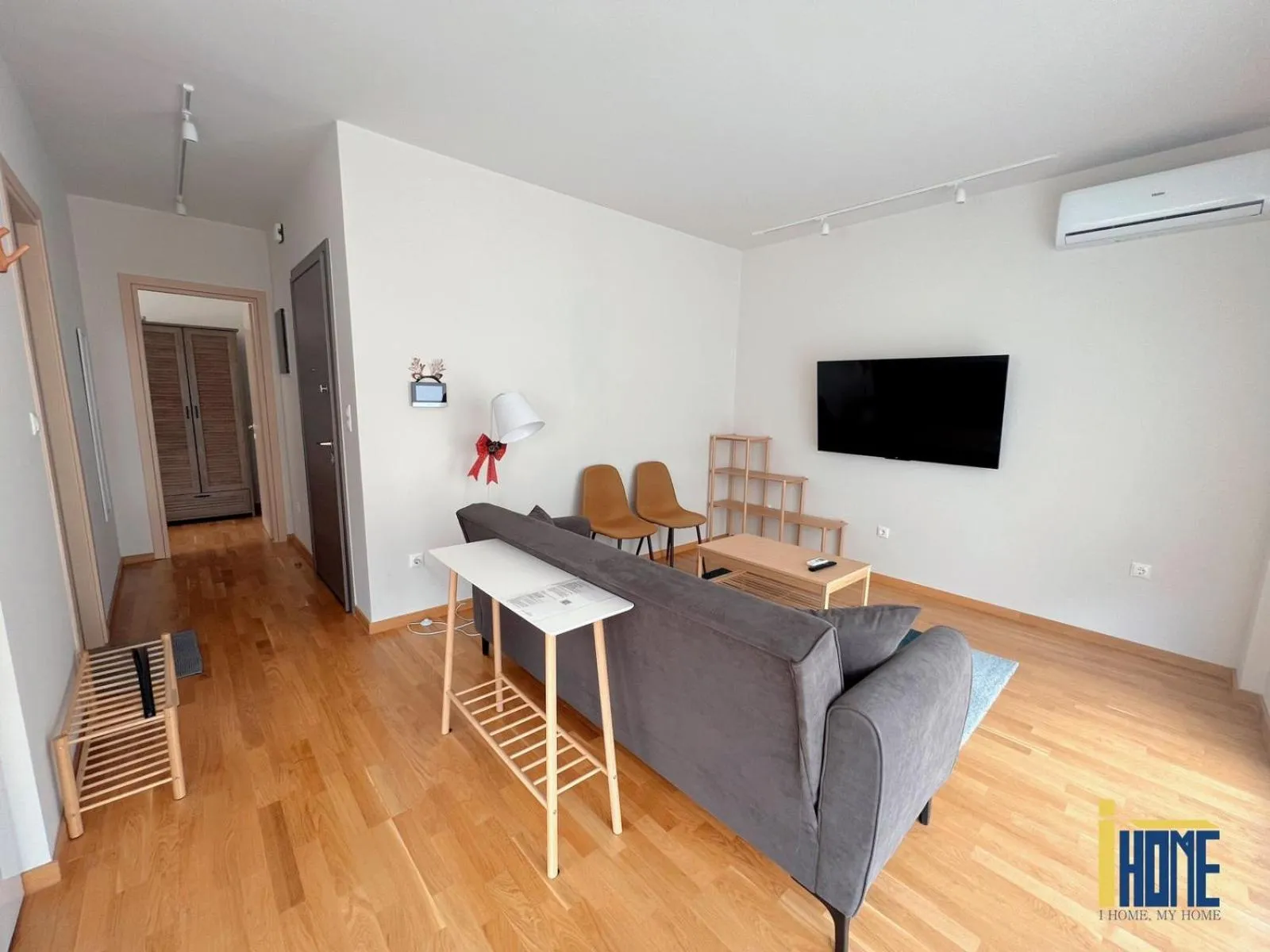 TV and multimedia in Skiathou 12 Contemporary Residences