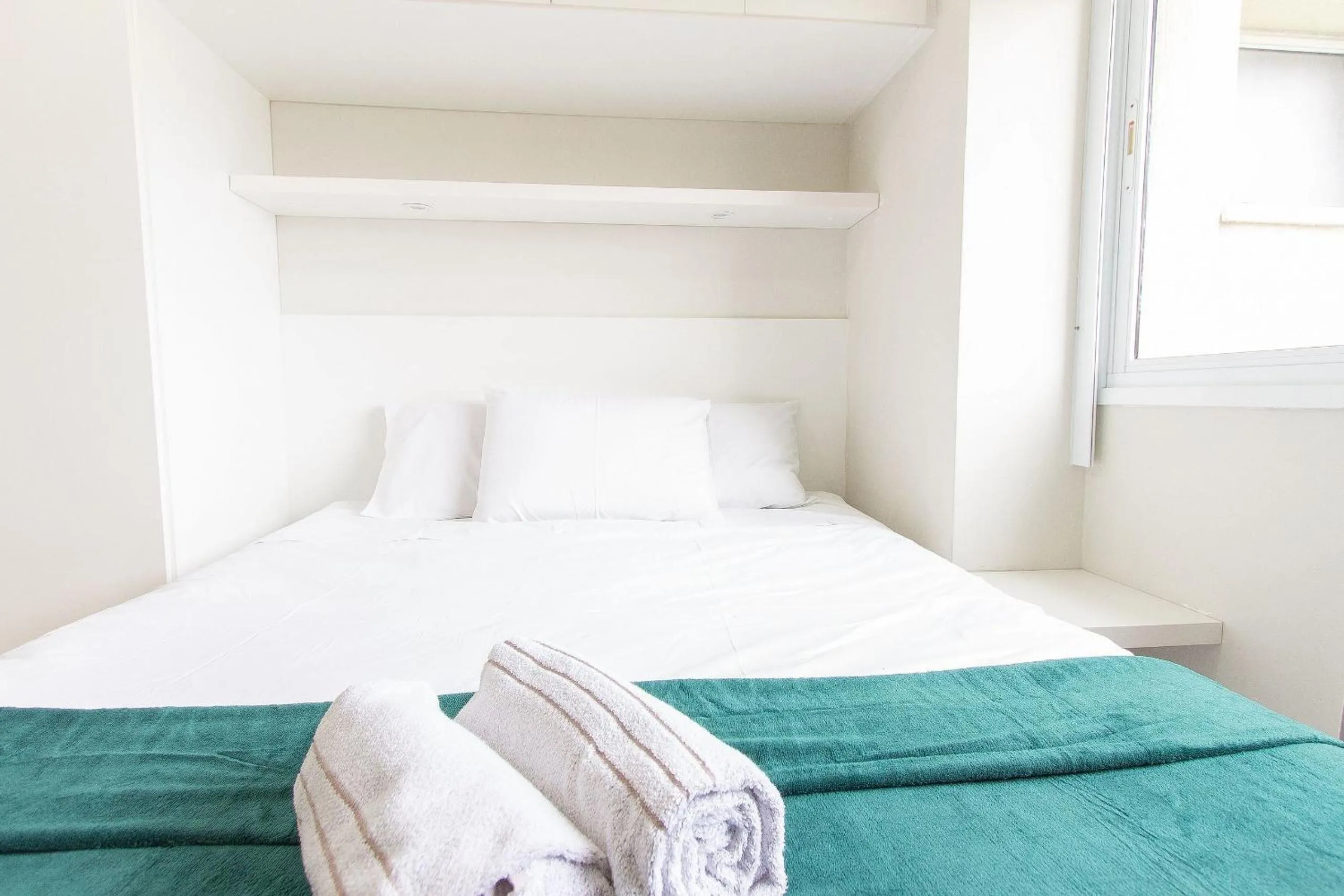 Bed in Confortável apto 2Qtos c/ Varanda e Vista Mar