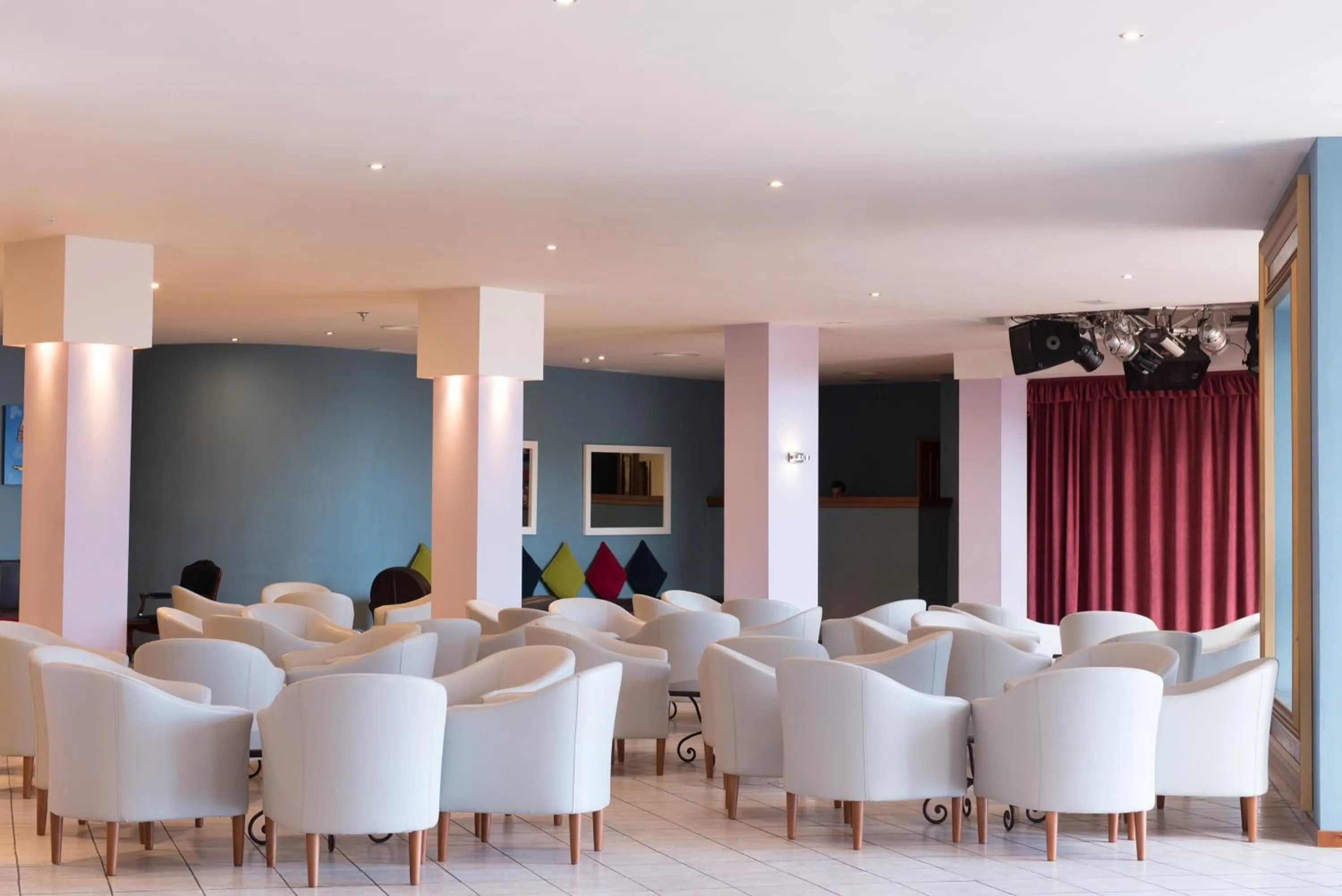 Restaurant/places to eat in Hotel Las Águilas Tenerife, Affiliated by Meliá